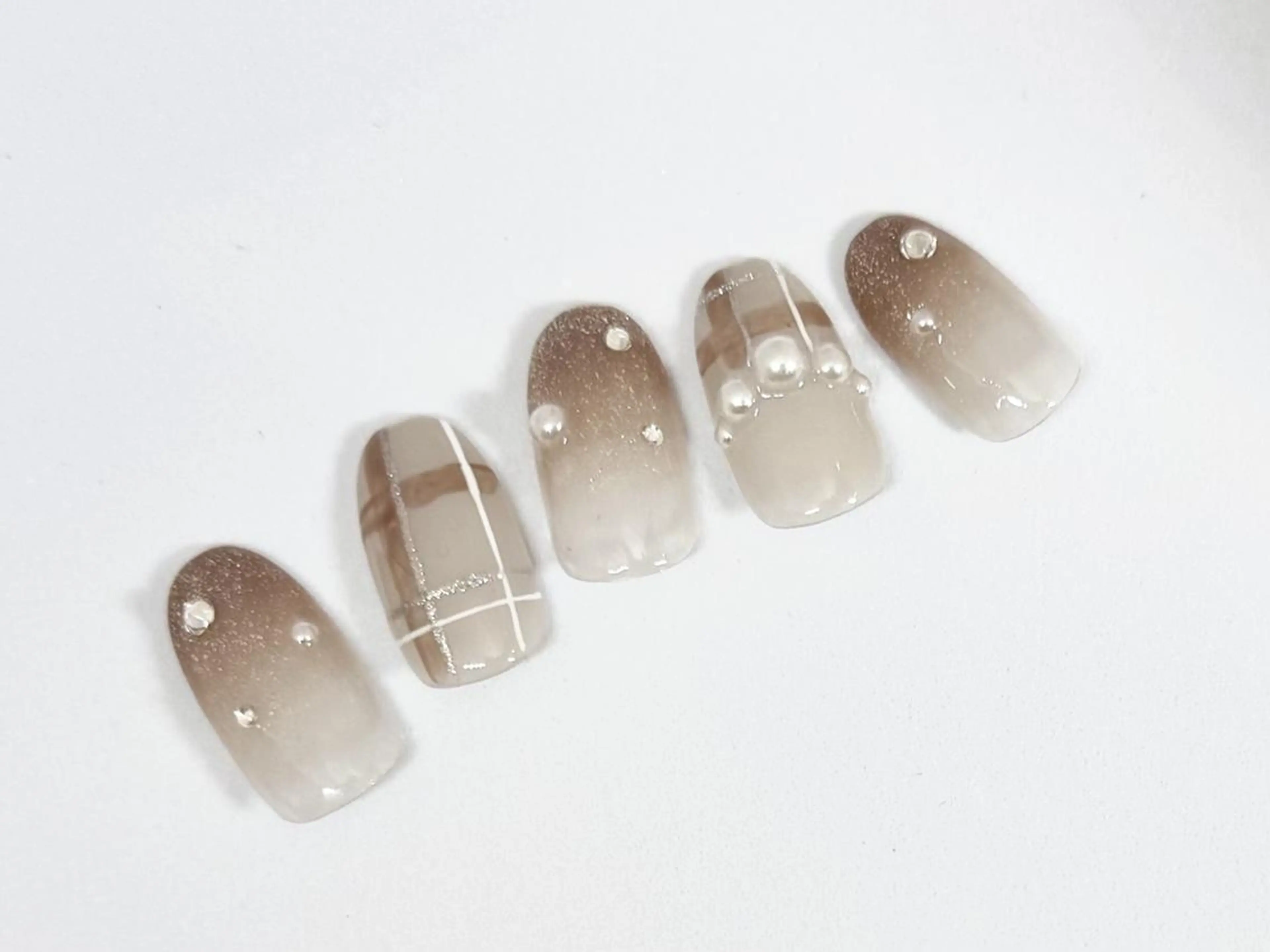 ネイル 長さ出し フラッシュネイル フットネイル フレンチネイル ジェルネイル ハンドネイル 【寺岡】 ロイヤル•セラピストのネイルデザイン