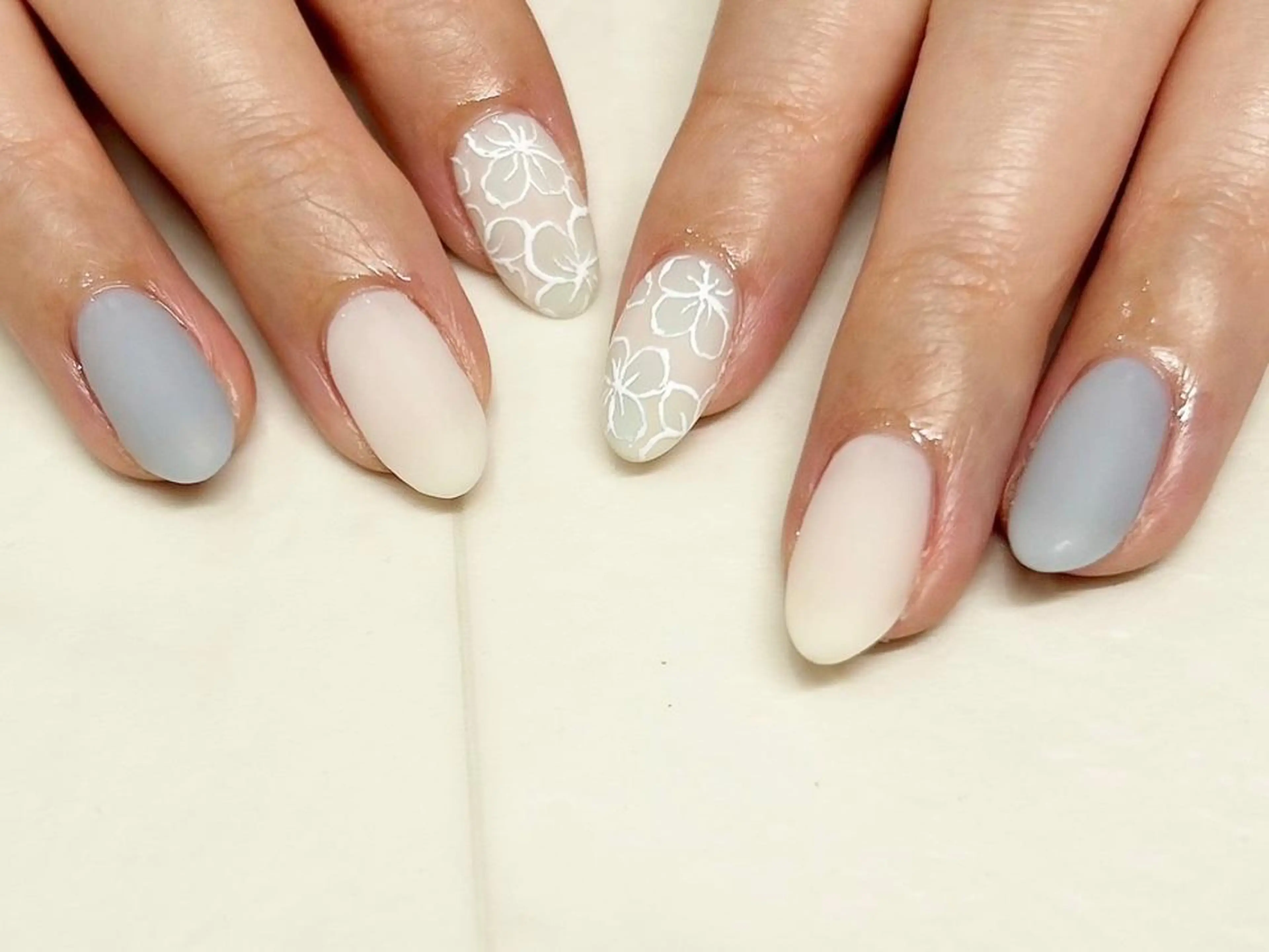 ネイル ネイル スクールのネイルデザイン