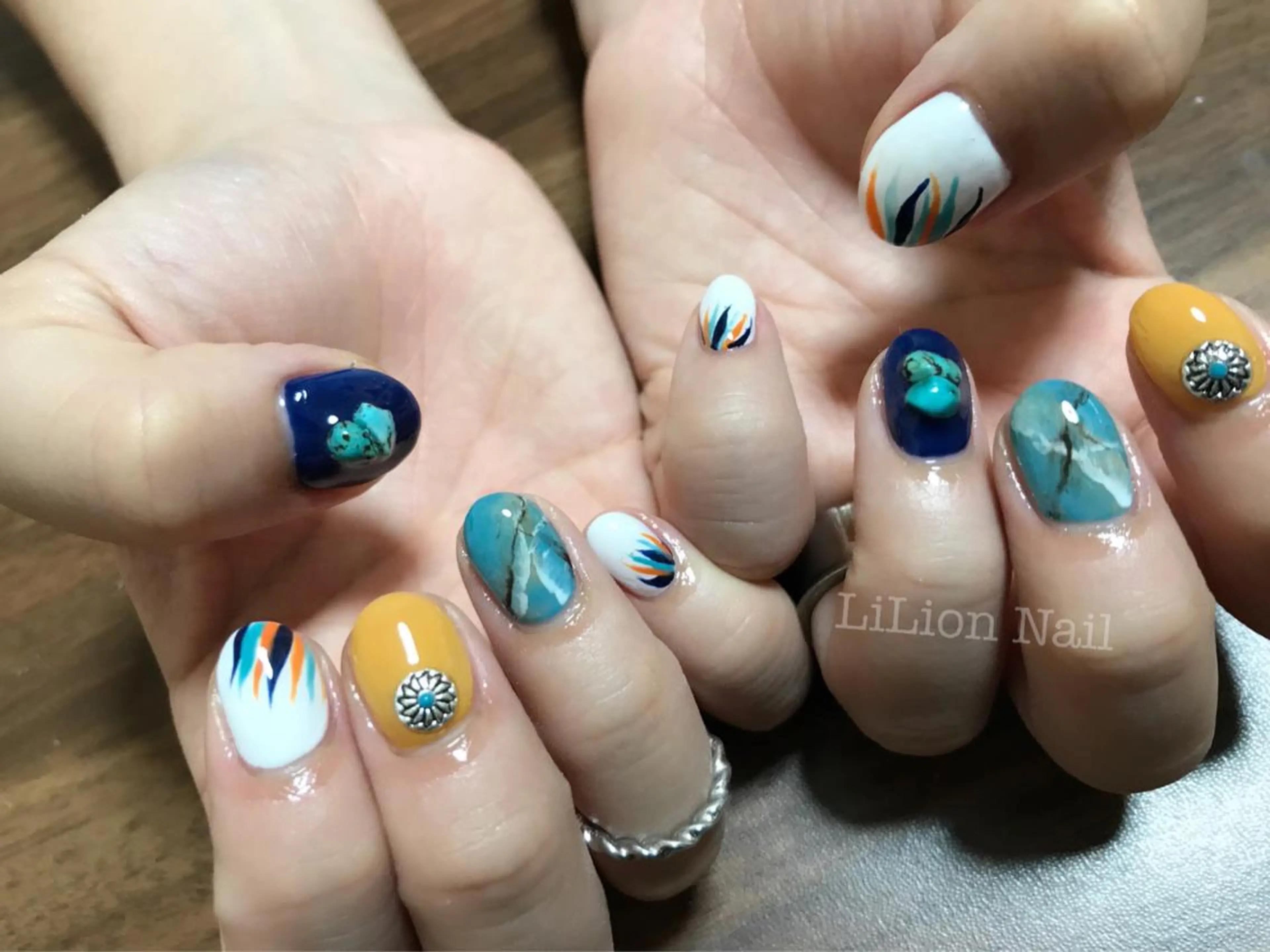 ネイル LiLion Nail所属・LiLion Nailのネイルデザイン