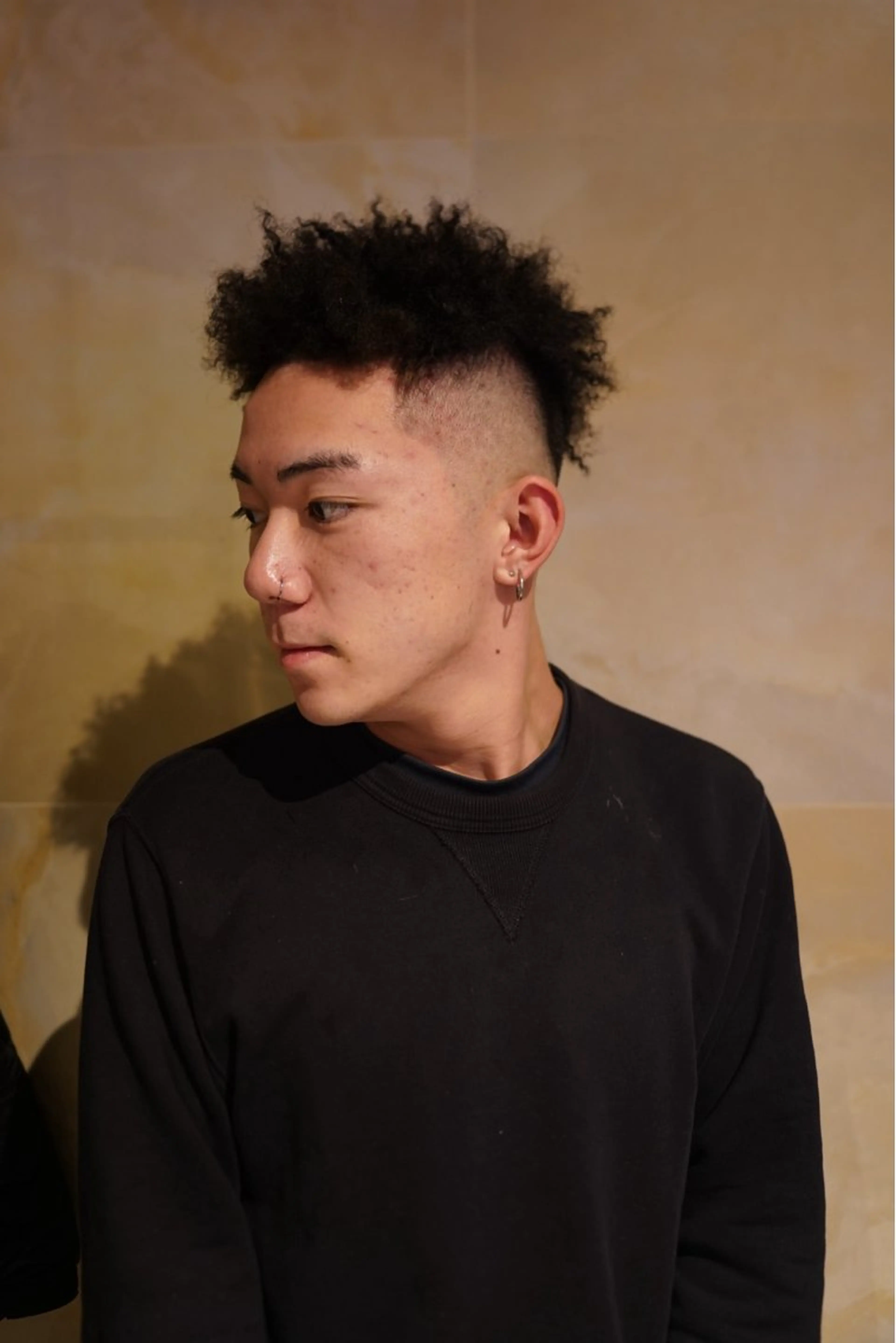 ショート パーマ カット ヘアカラー パーマ モチヅキ タツキのヘアスタイル