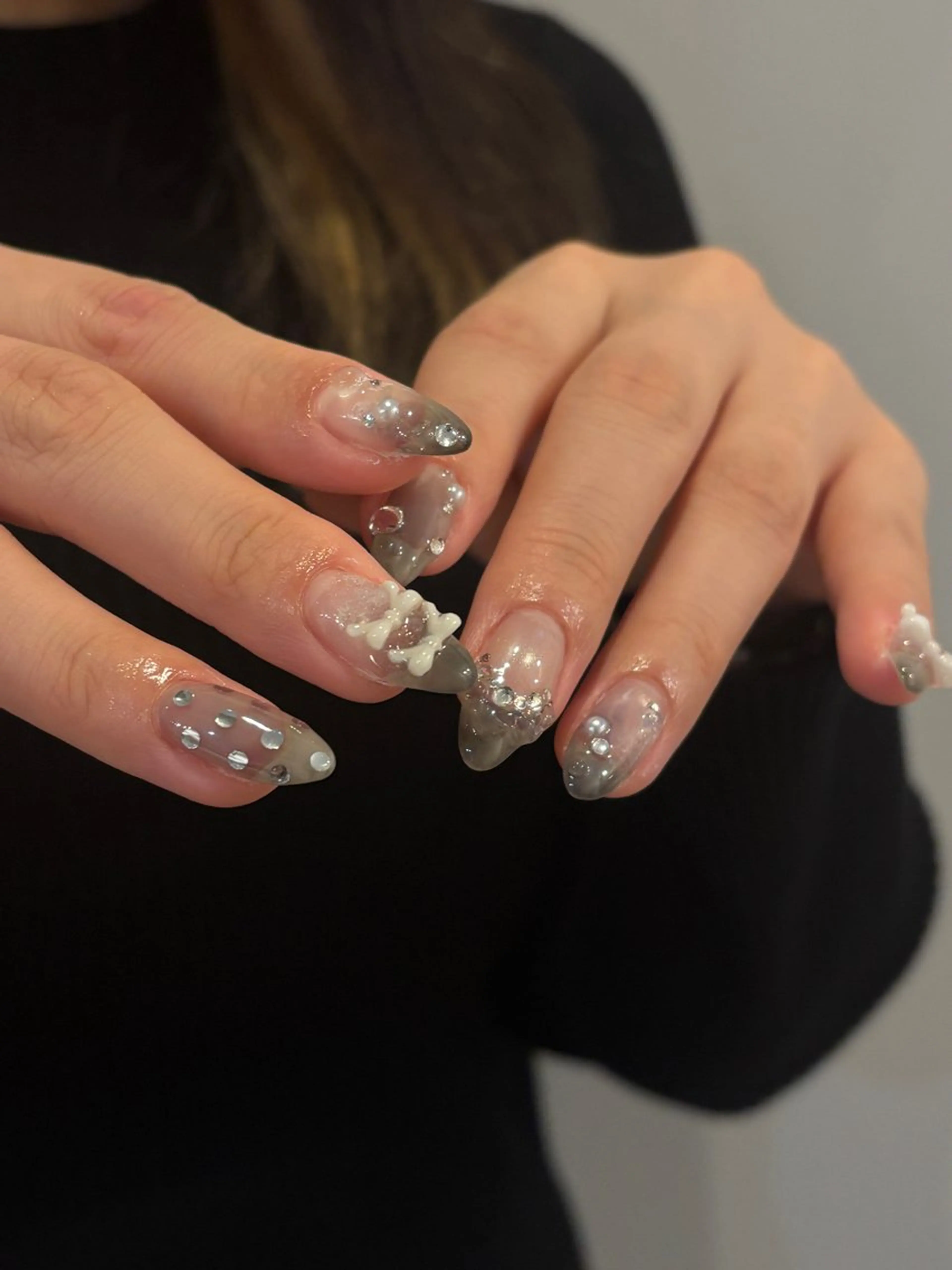 セミロング ハンドネイル Siita Yukiのネイルデザイン