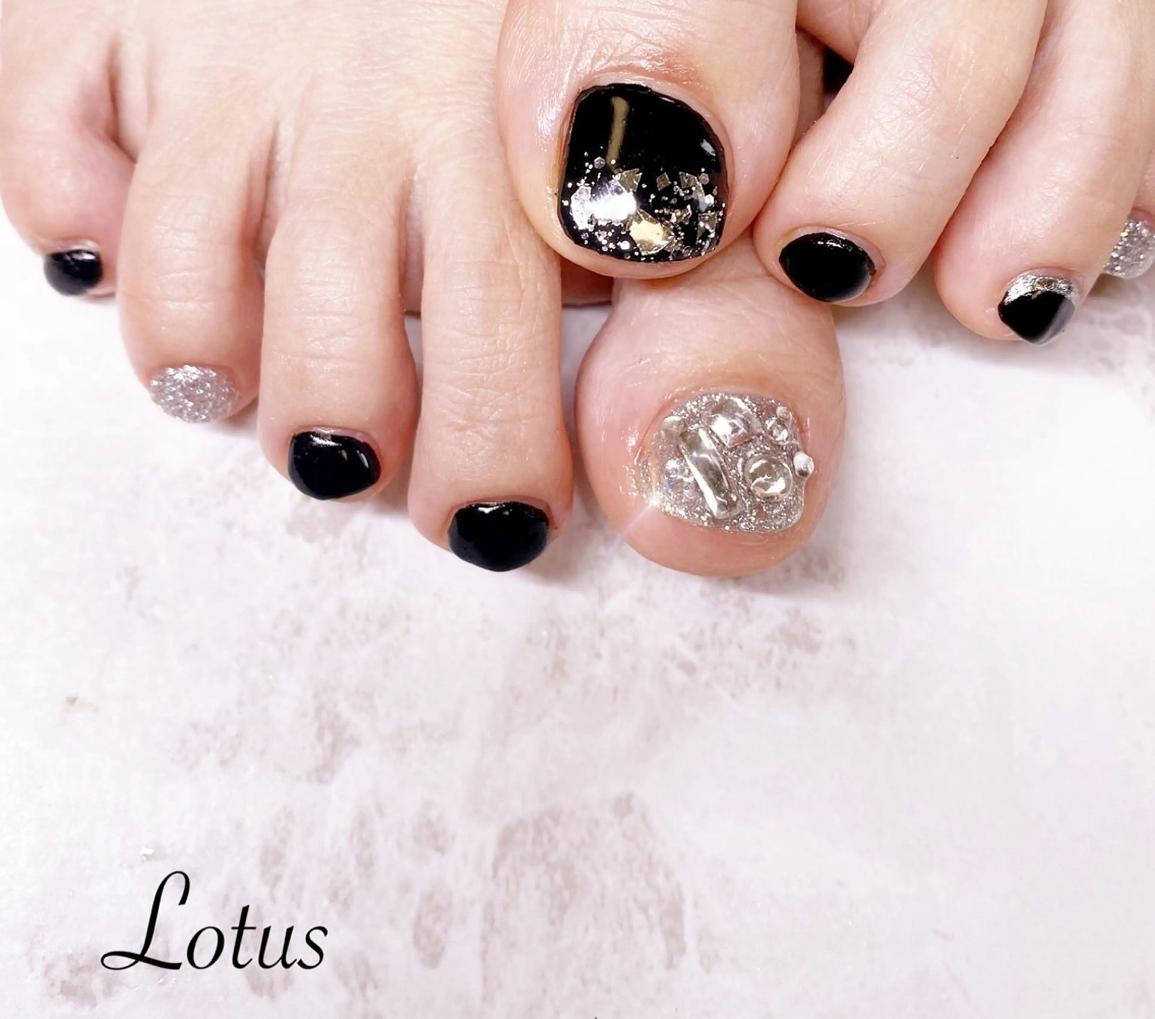 ネイル ハンドネイル フットネイル ネイル＆脱毛 Lotus🌸のネイルデザイン