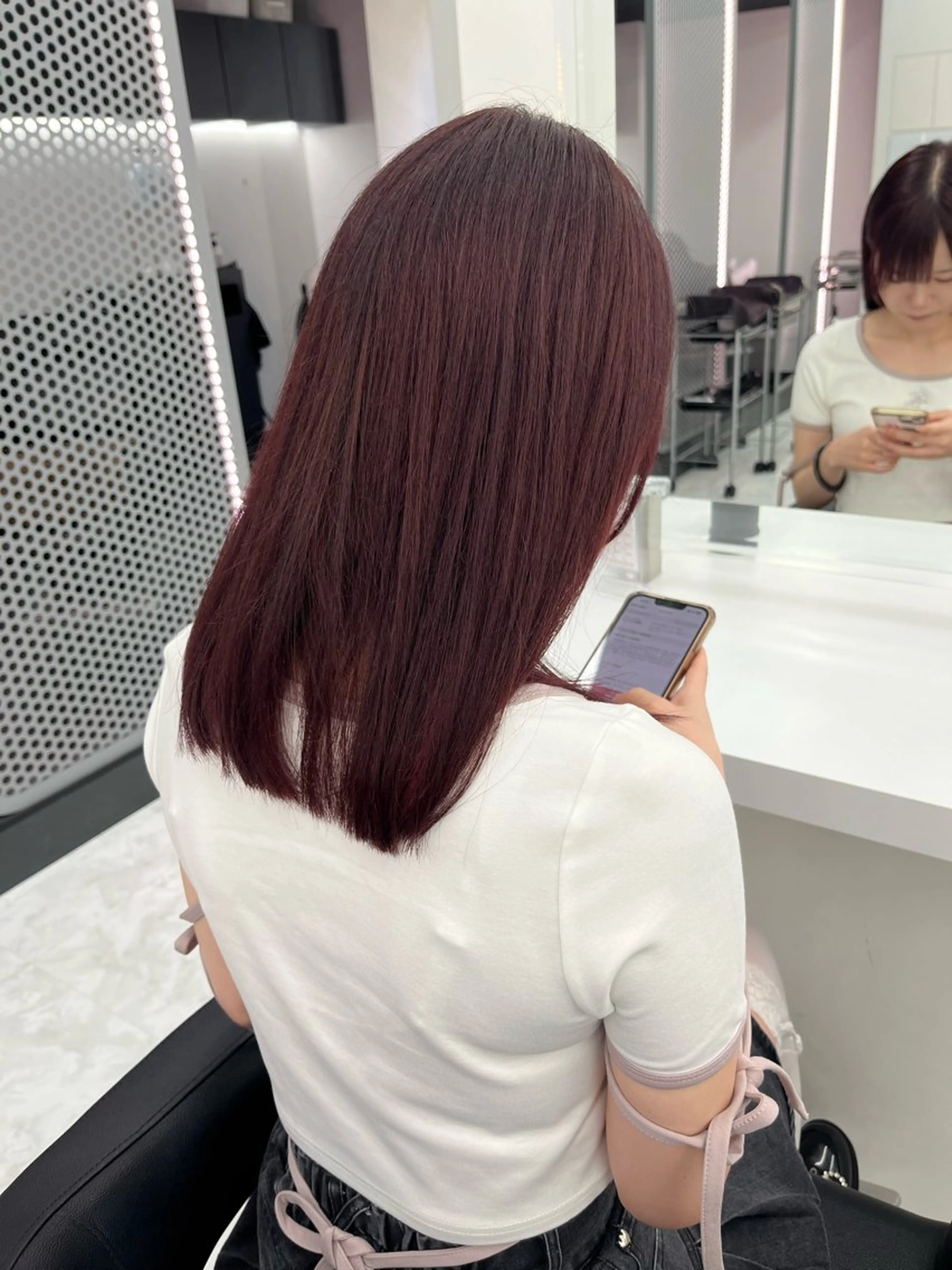 ロング カラー カシス レッドカラー 💖トレンド秋冬 カラー💖FUTAのヘアスタイル