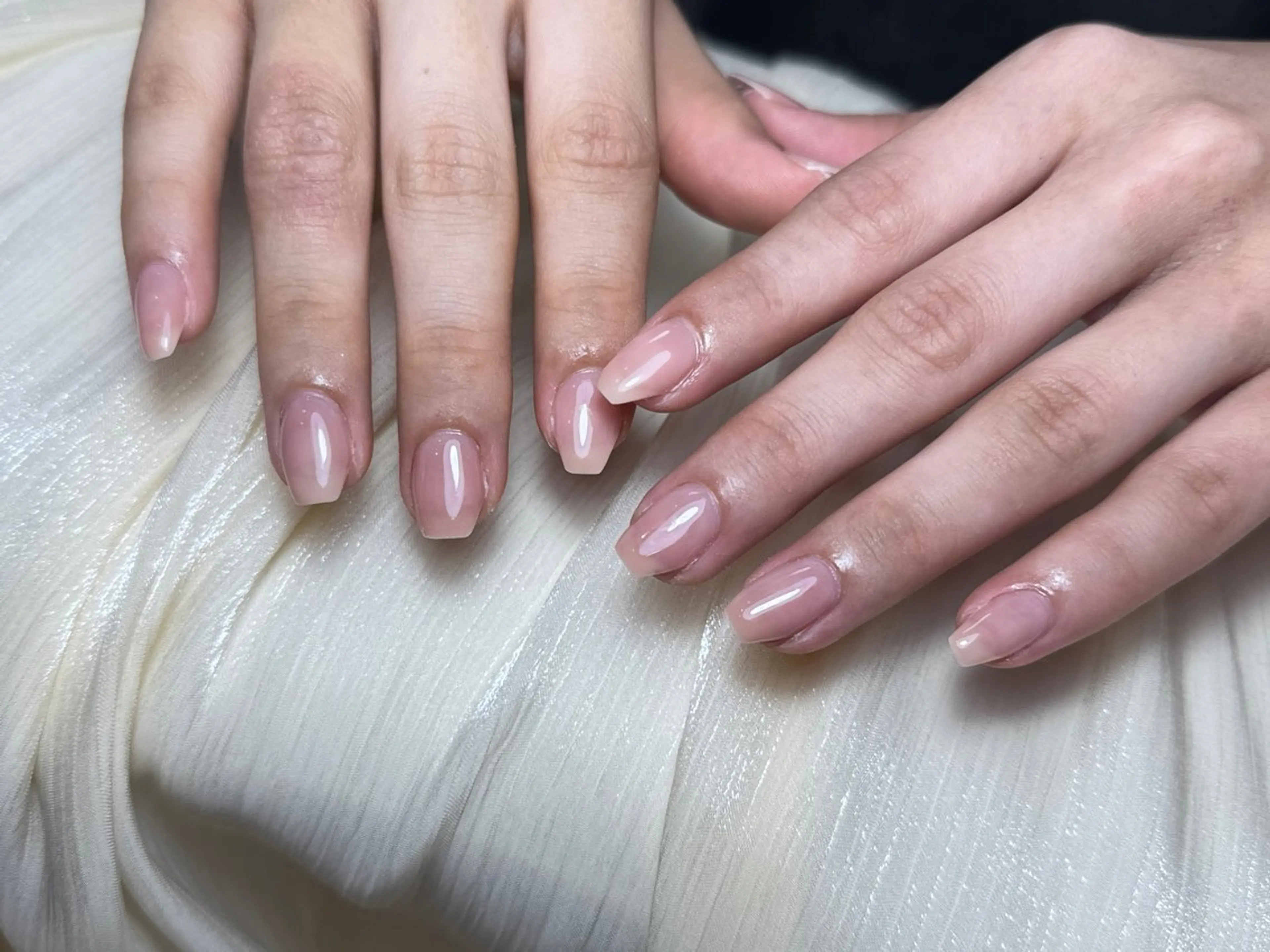 ネイル ハンドネイル ハンドケア DEMAIN- ERIのネイルデザイン