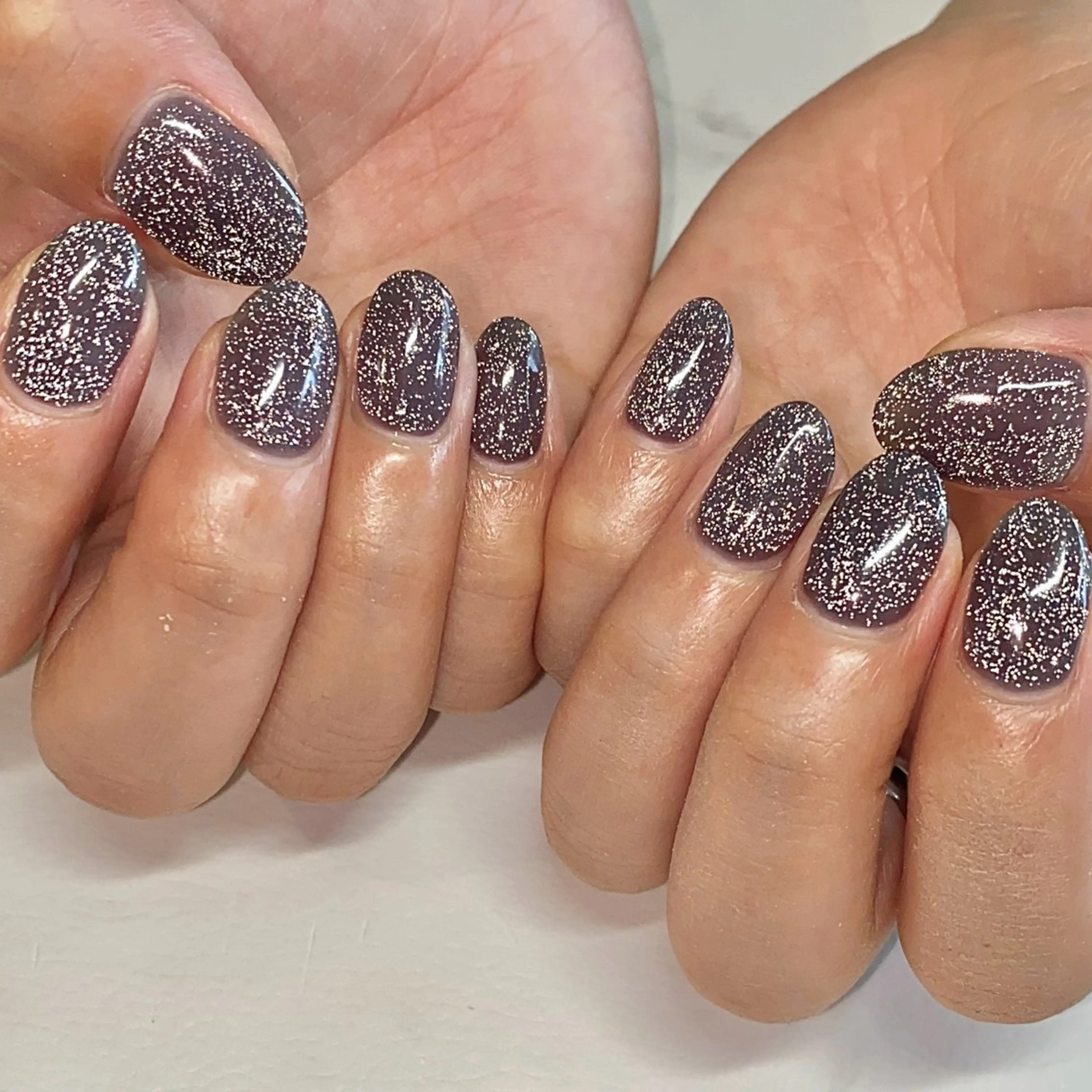 ネイル フラッシュネイル ラメ(グリッター) ワンカラーネイル ハンドネイル Loca所属・Loca.nails Kasumiのネイルデザイン