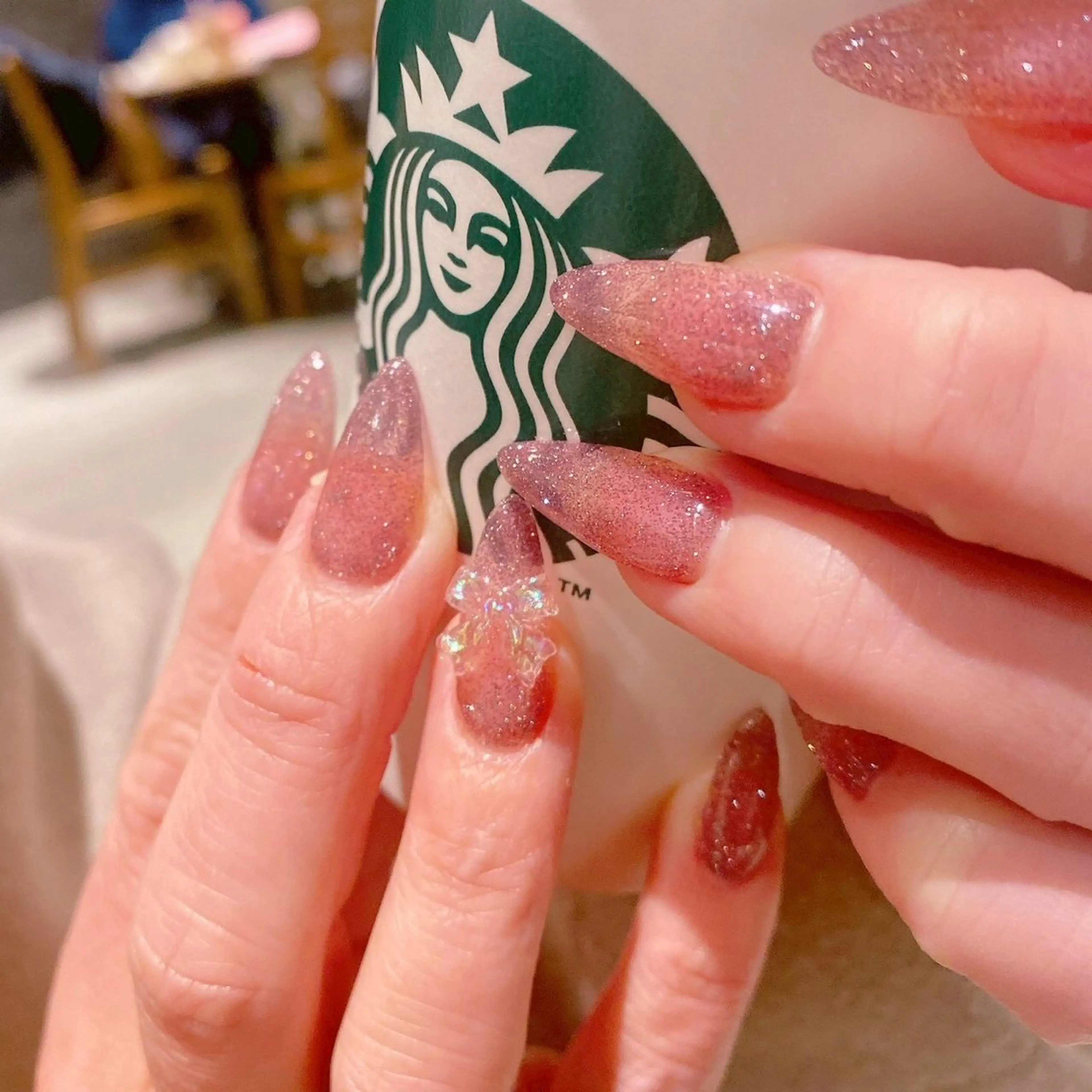 ネイル BLENDA所属・BLENDA 【ブレンダ】のネイルデザイン