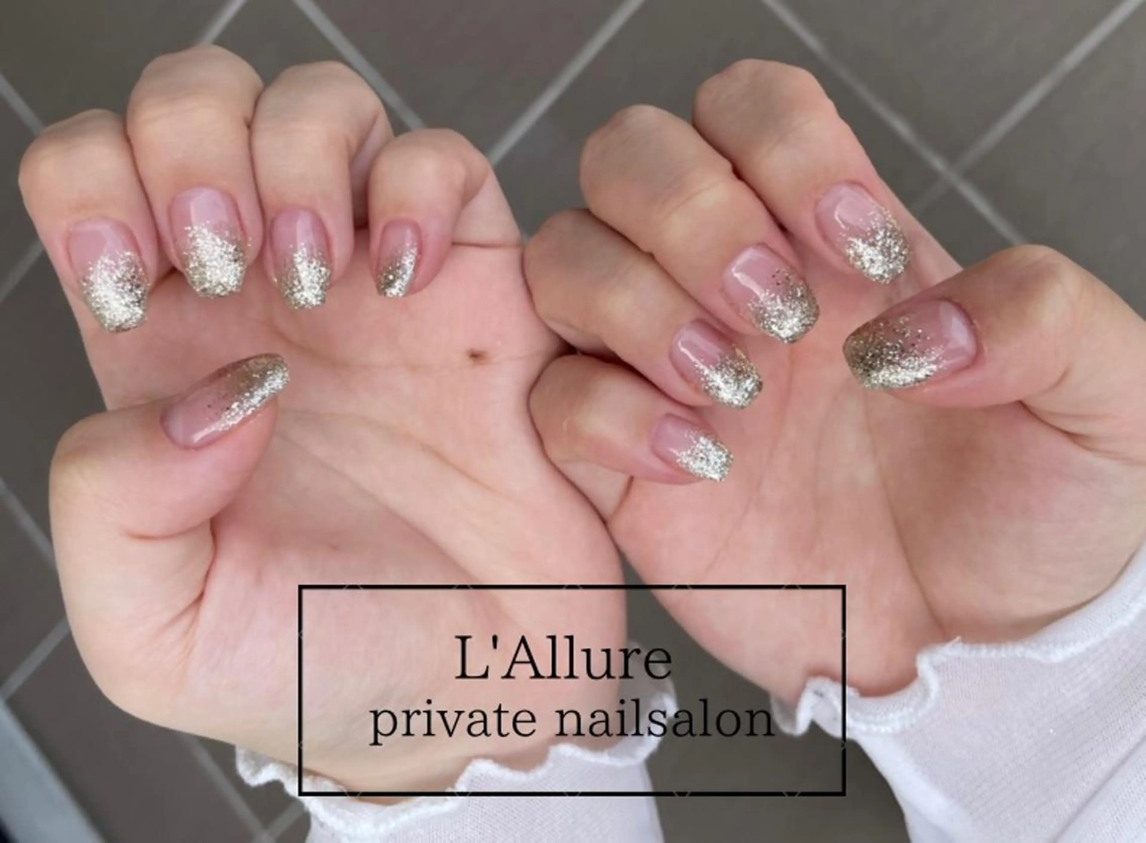 ネイル グラデーション ラメ(グリッター) ラメグラデーション ワンカラーネイル ハンドネイル nailsalon -L'Allure-のネイルデザイン