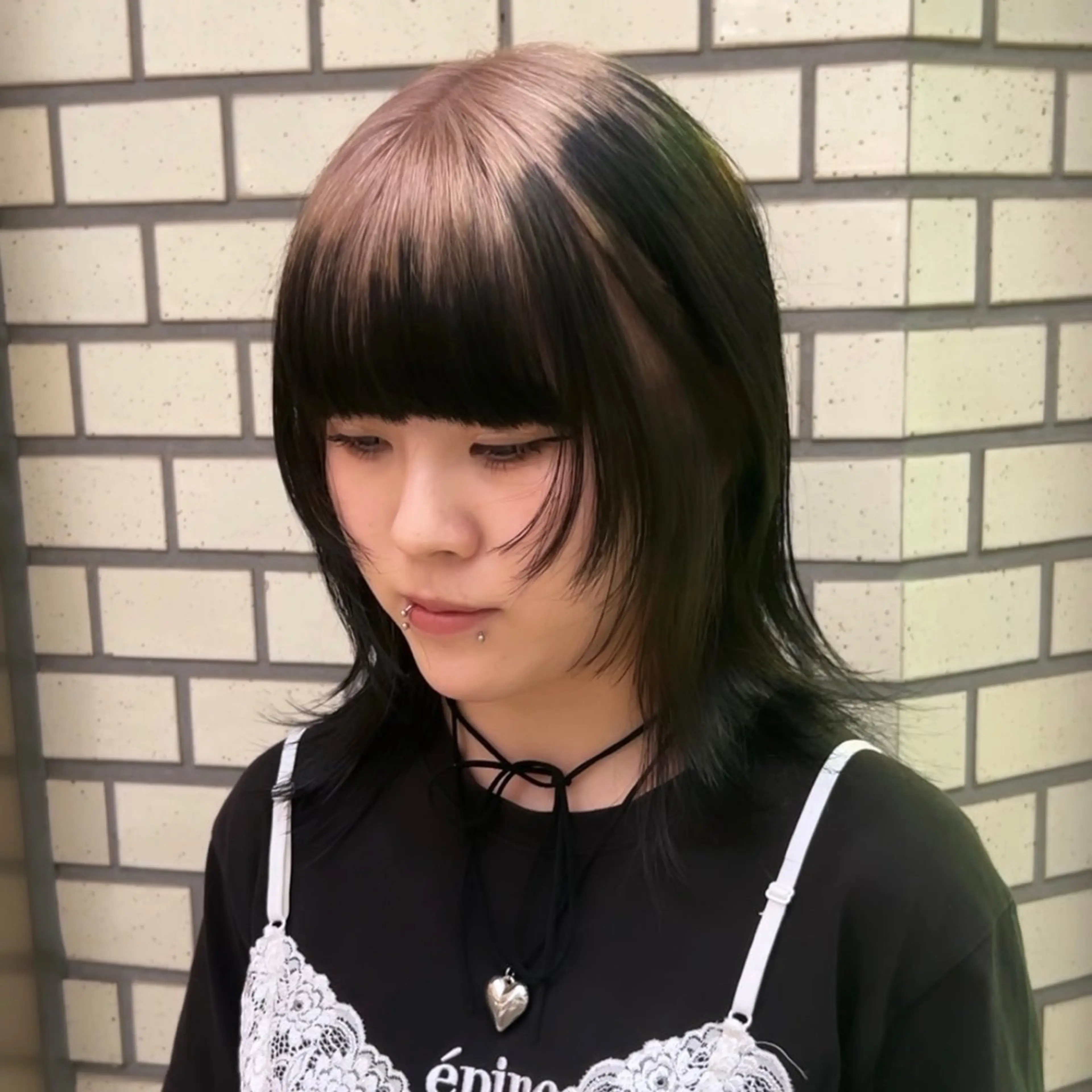 セミロング カラー デザインカラー 🥨HAZUKiのヘアスタイル