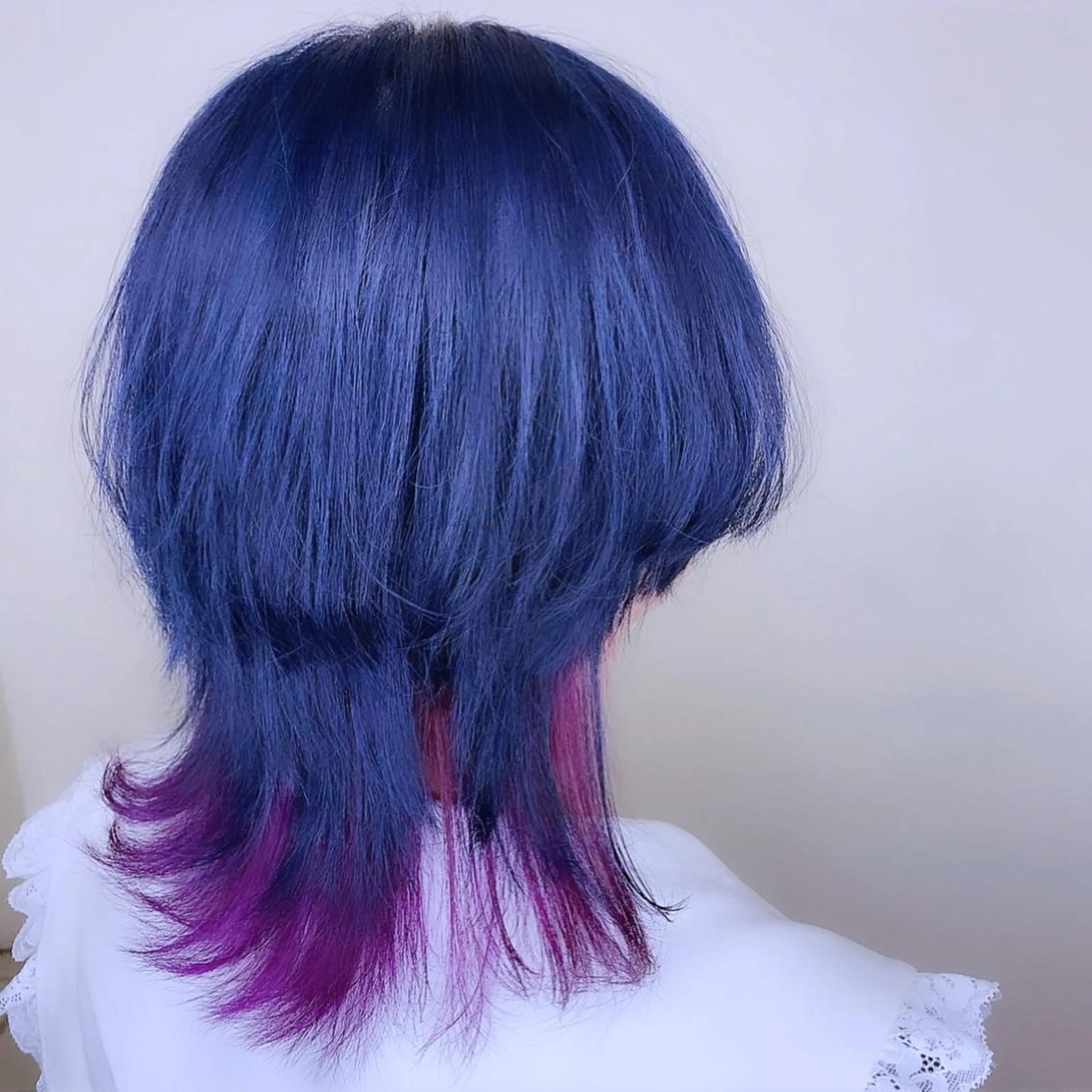 ミディアム カラー デザインカラー ネイビーカラー パープルカラー 熊谷ウルフ・レイヤー あゆむのヘアスタイル