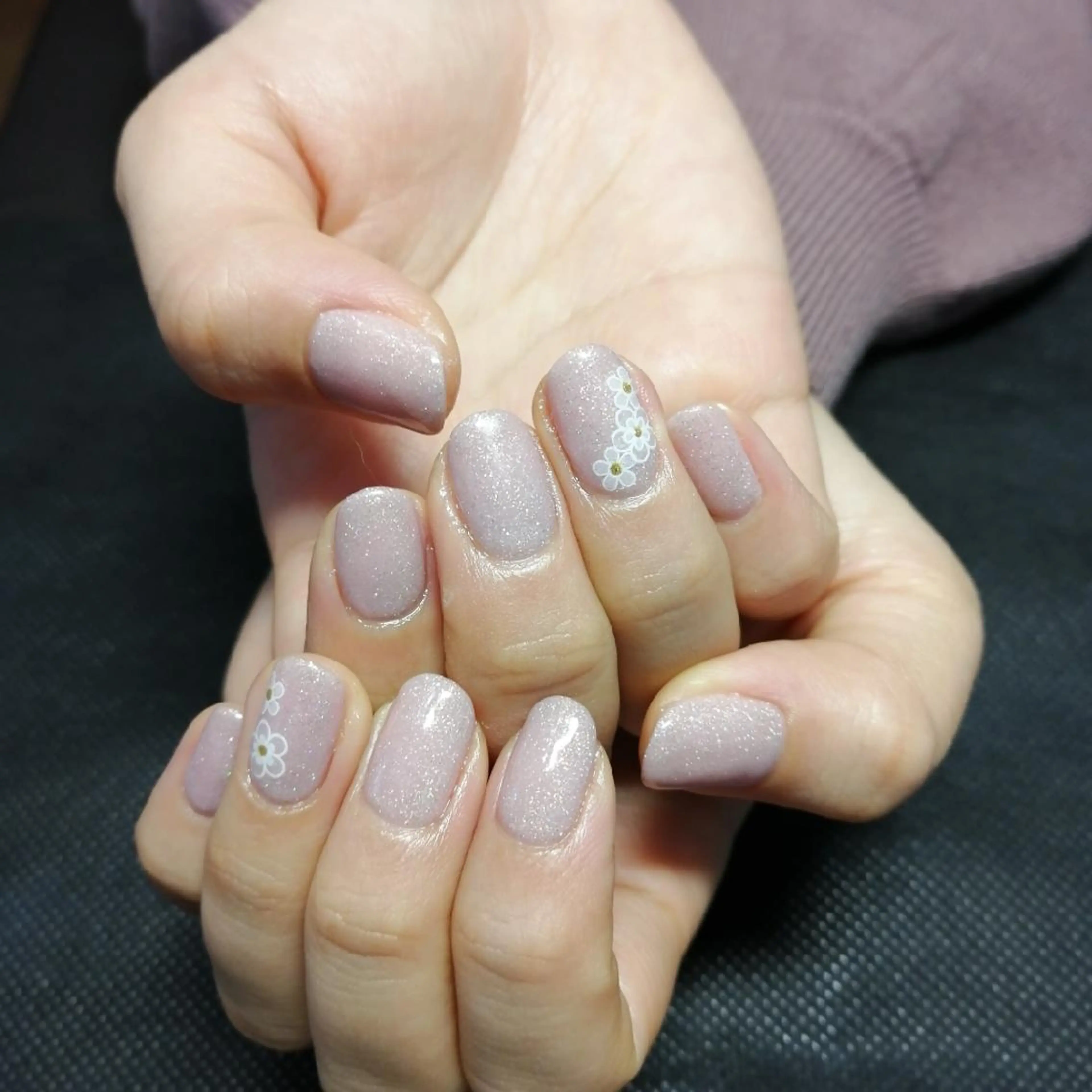 ネイル フラワーネイル ジェルネイル ラメ(グリッター) 平野 亜季のネイルデザイン
