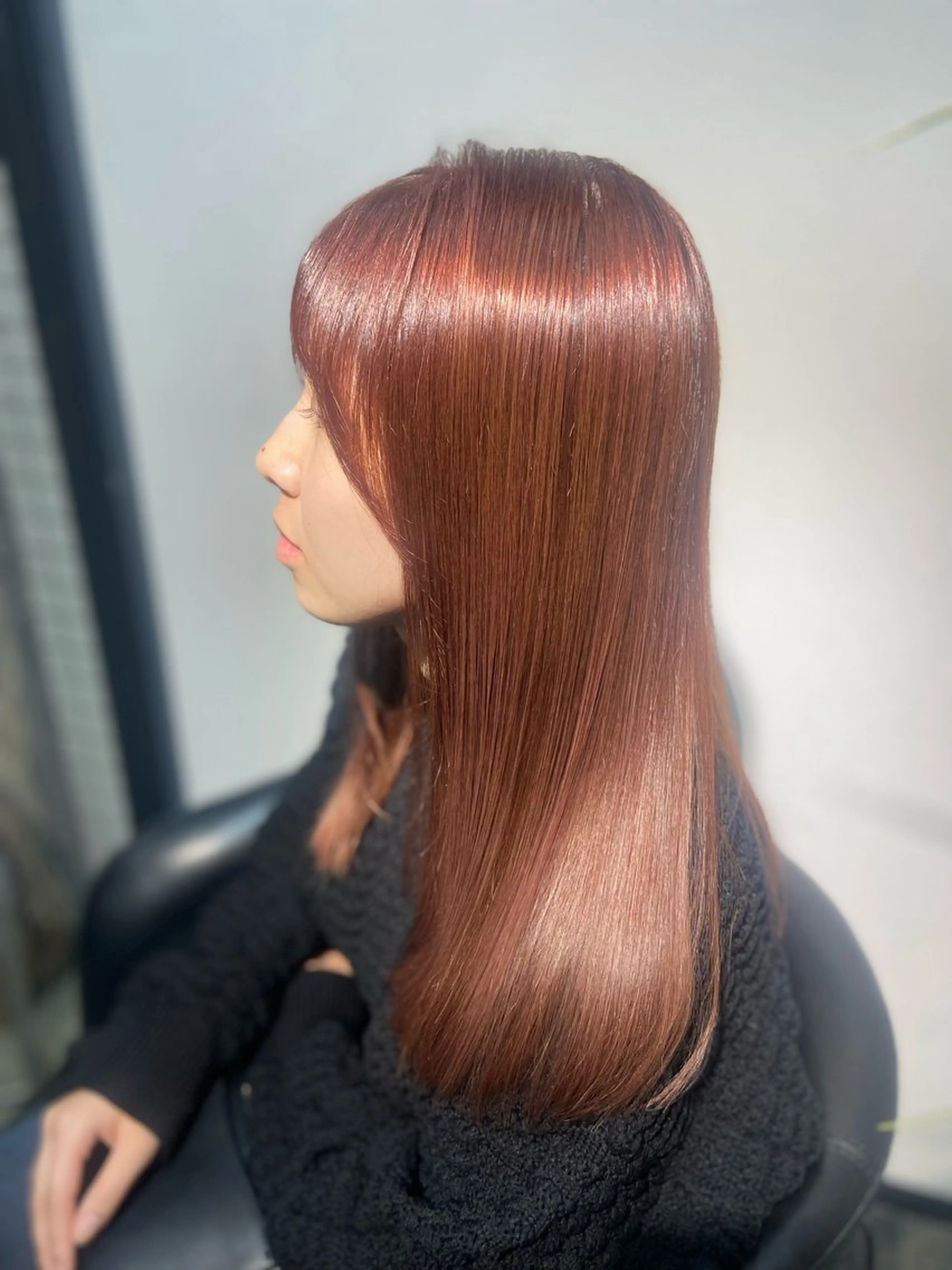 ロング 瀧下 唯のヘアスタイル