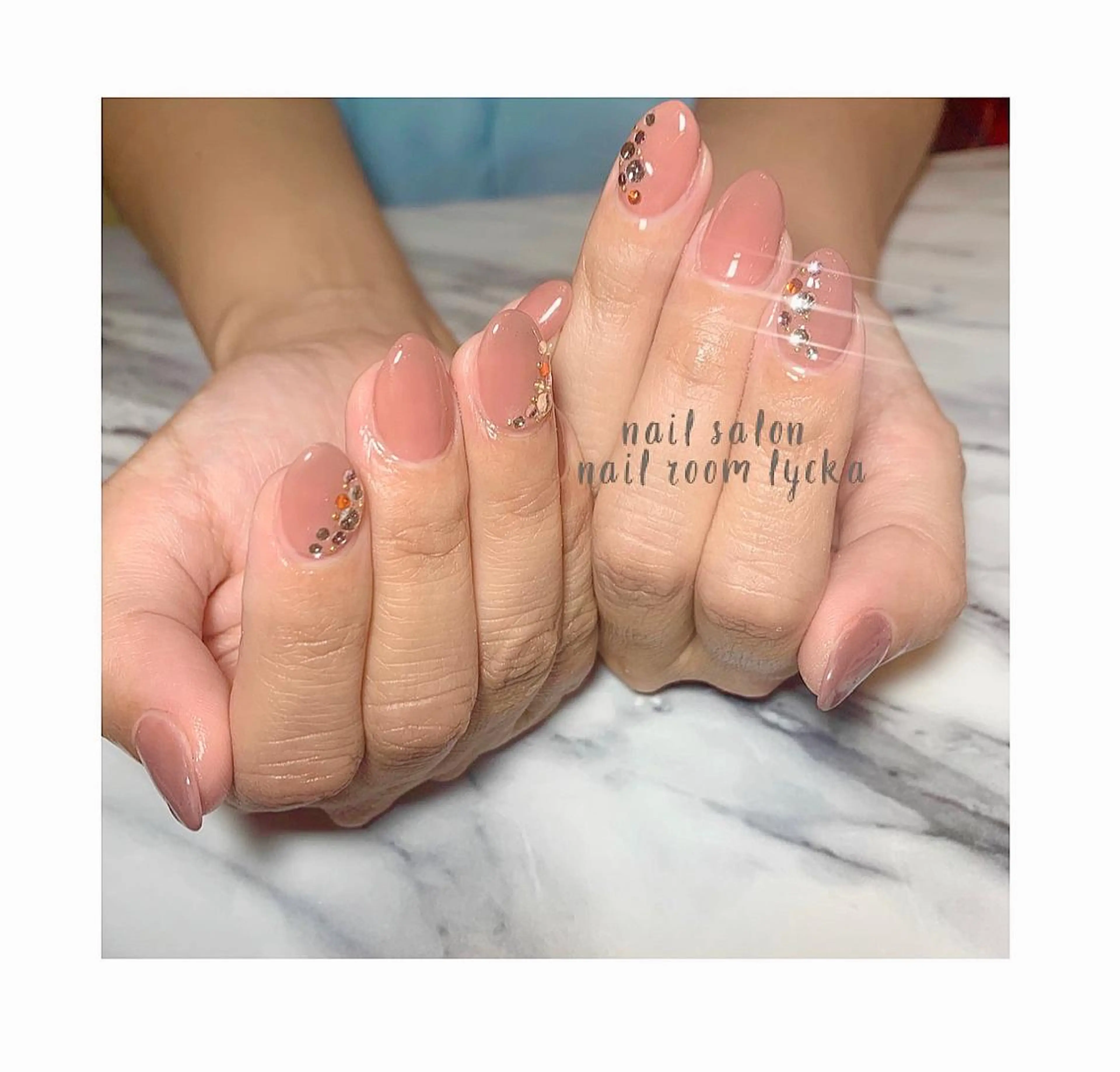 ネイル ﾈｲﾙﾙｰﾑﾘｯｶ 𝐦𝐚𝐲𝐮のネイルデザイン