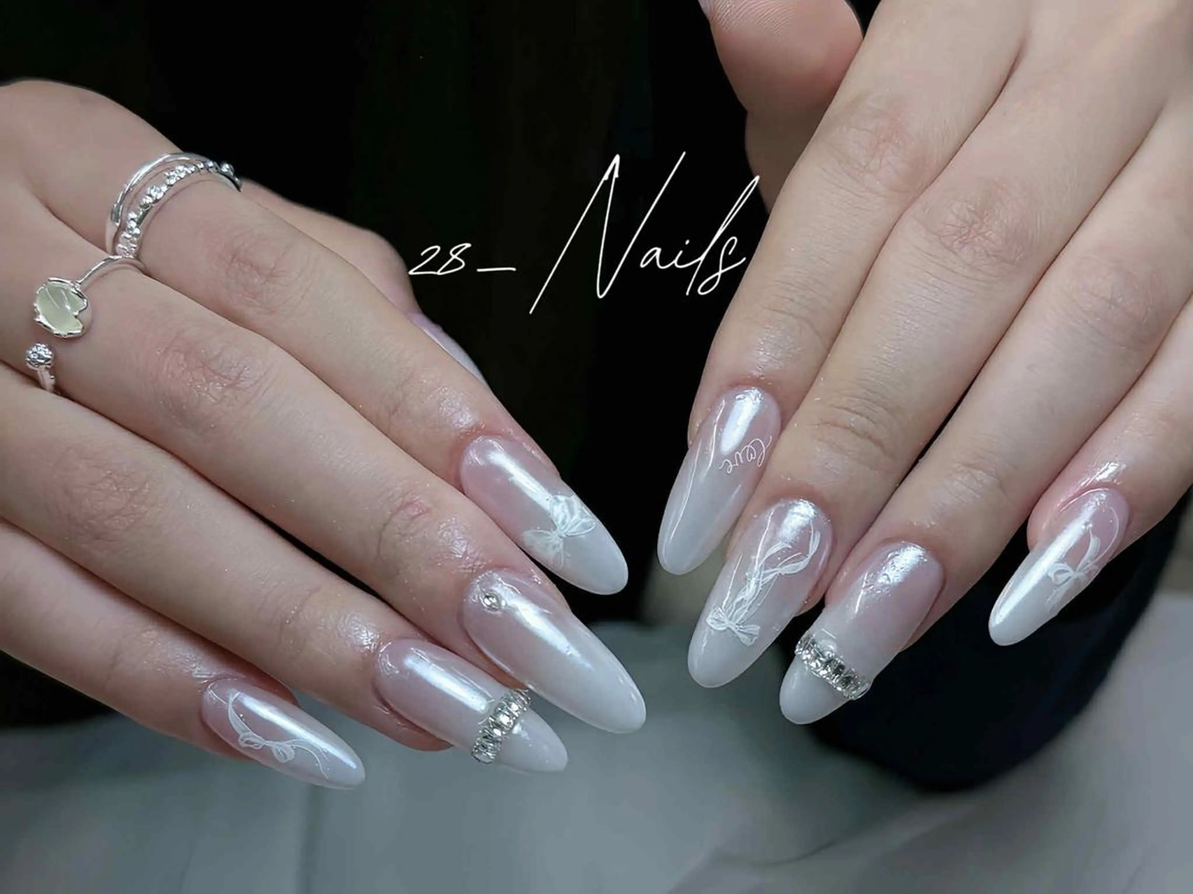 ロング ハンドネイル 28nails .thaoのネイルデザイン