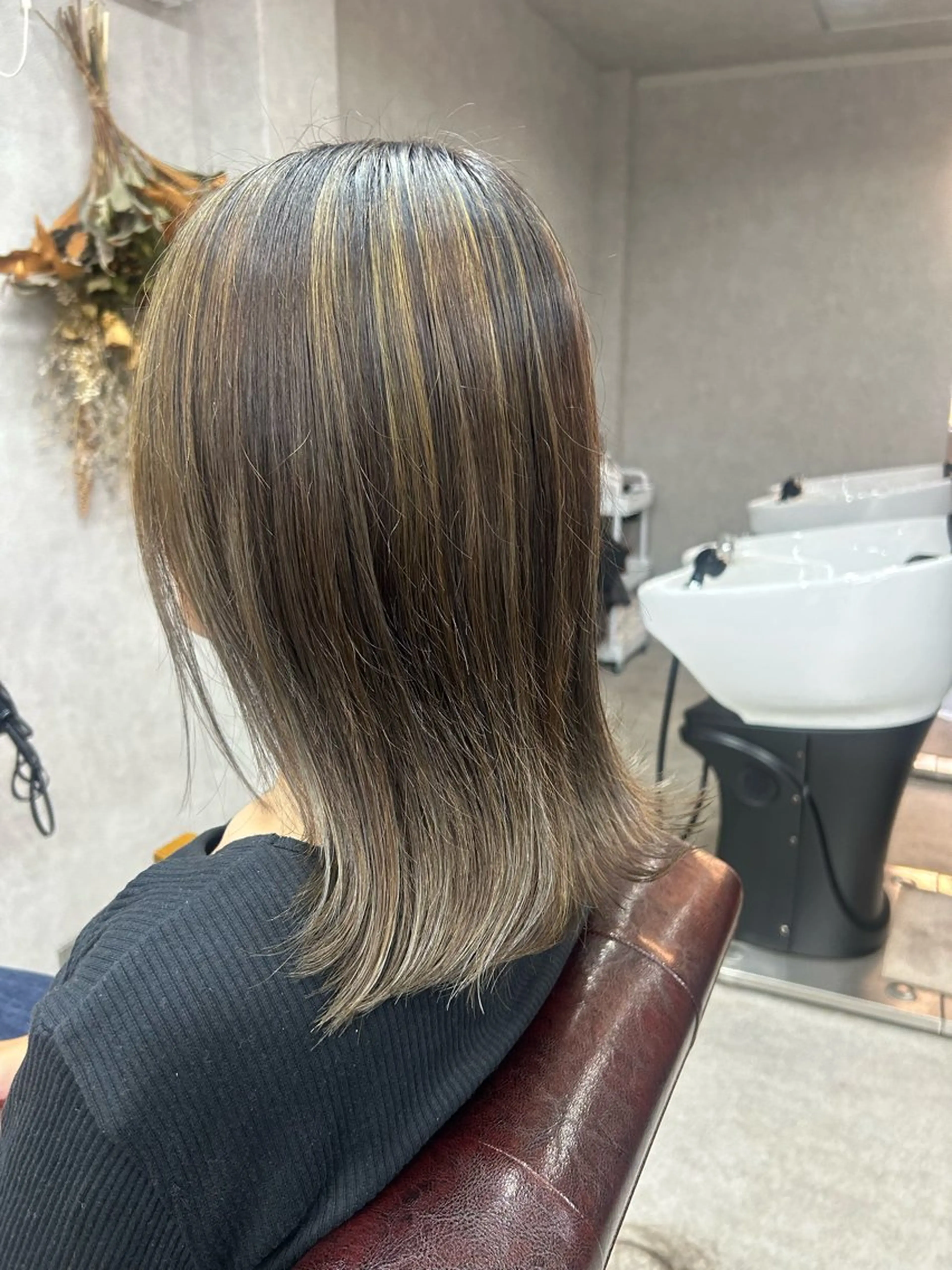 セミロング カラー カット ヘアカラー Lien 深井店のヘアスタイル