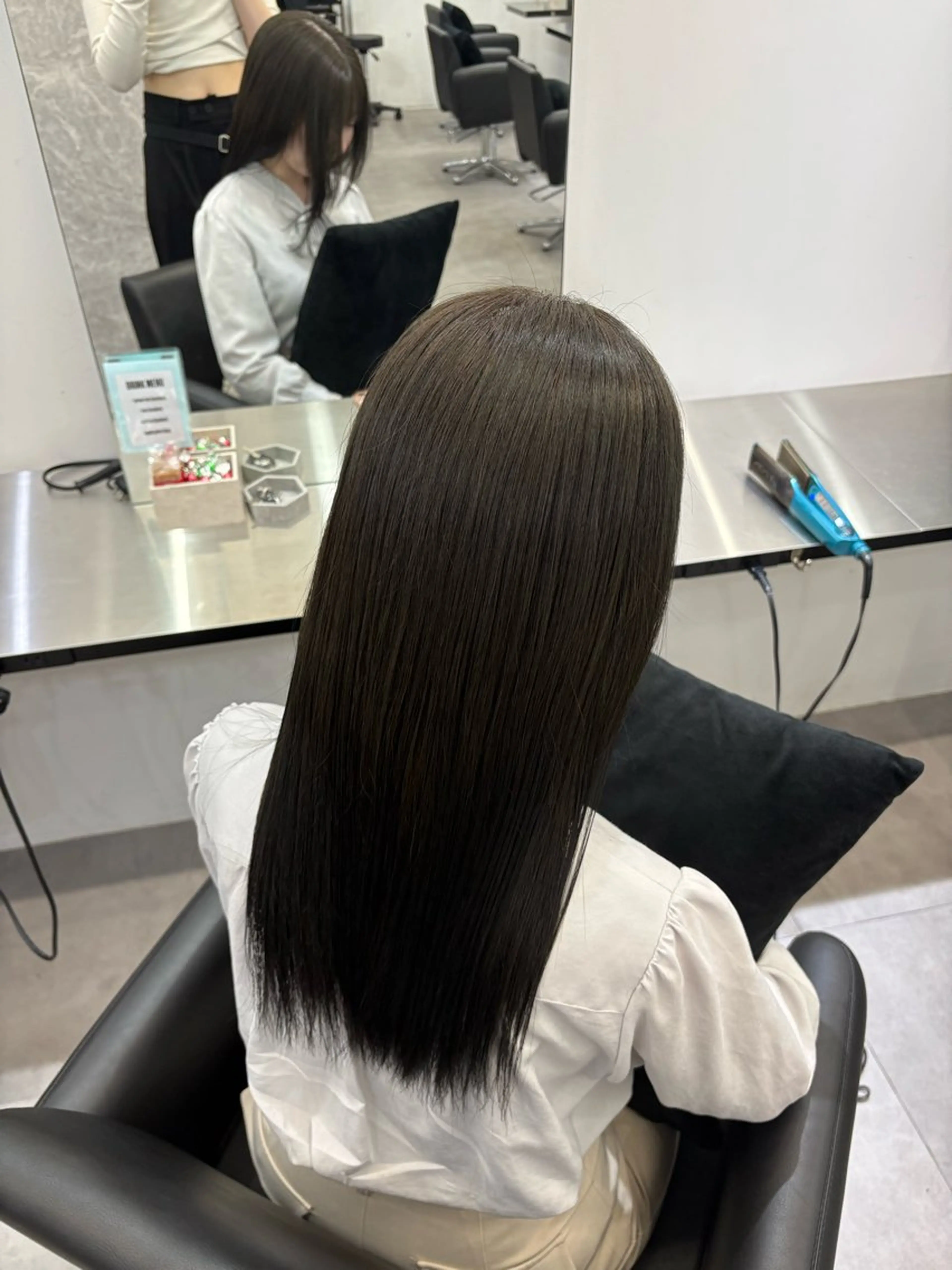 ロング カラー ヘアカラー トリートメント Core Haruのヘアスタイル