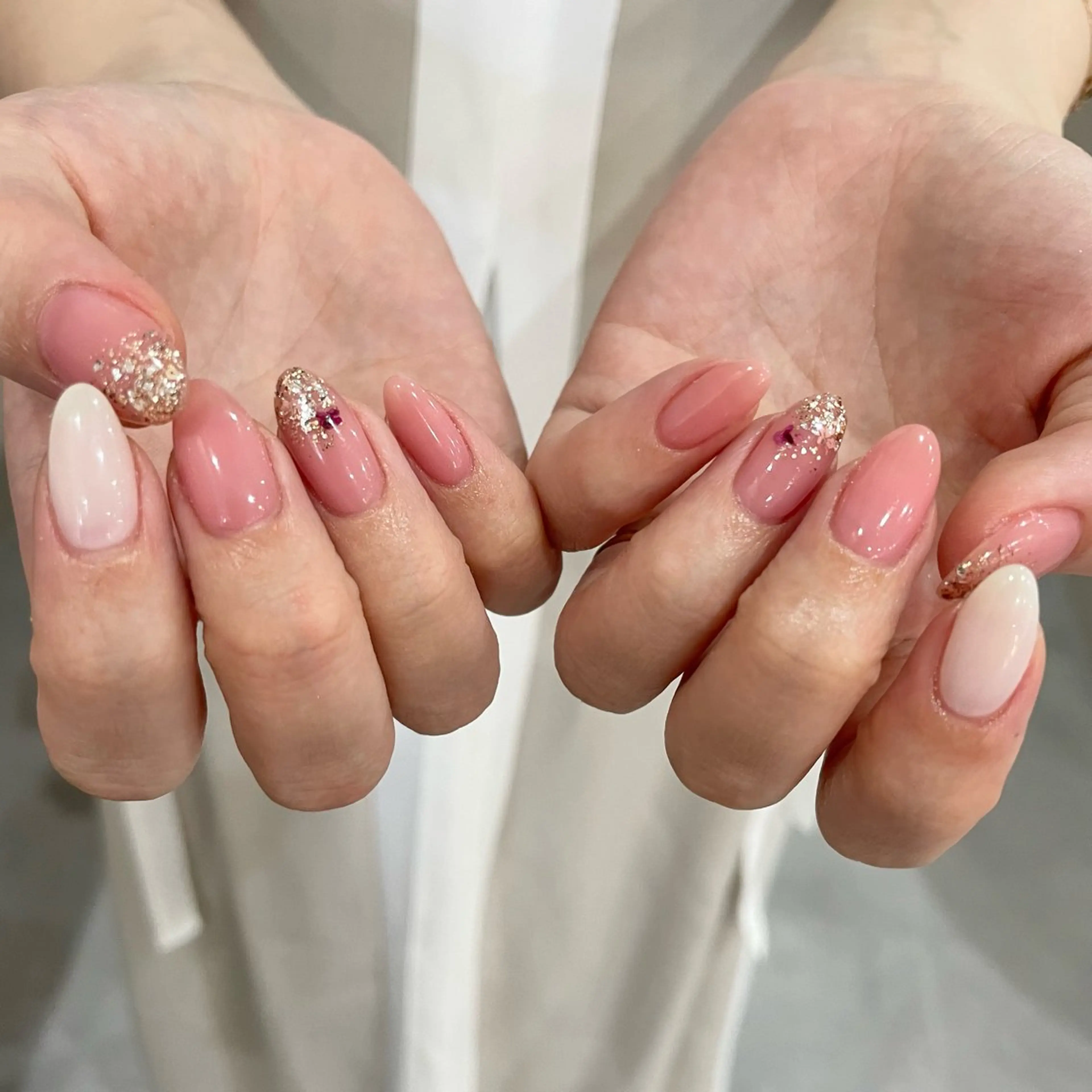 《オフあり》【Hand】trend定額コース￥8,480＋指名料¥300［初回＆1ヶ月以内オフ無料］の写真