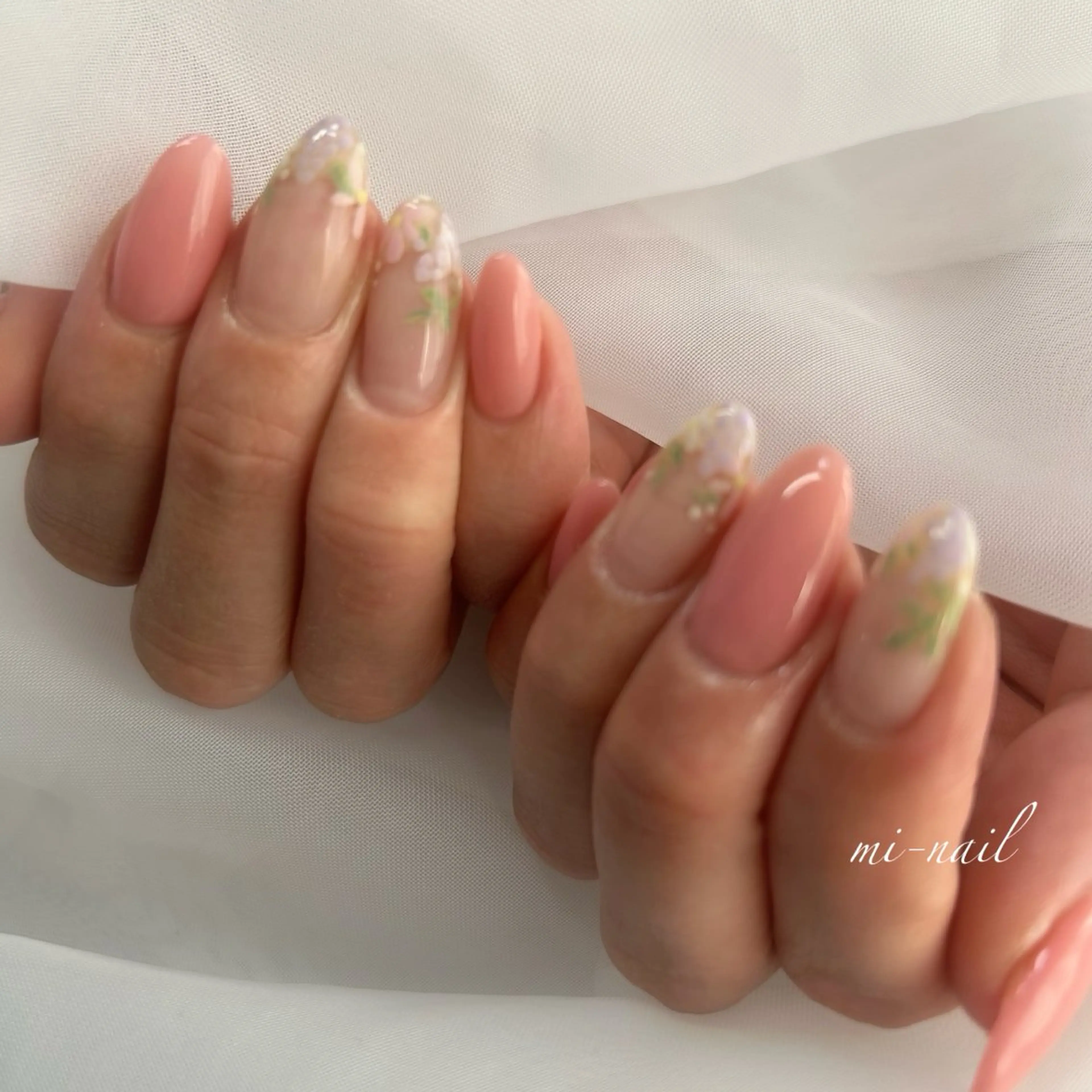 ネイル ハンドネイル ..mi_nail..所属・..mi-nail ..のネイルデザイン