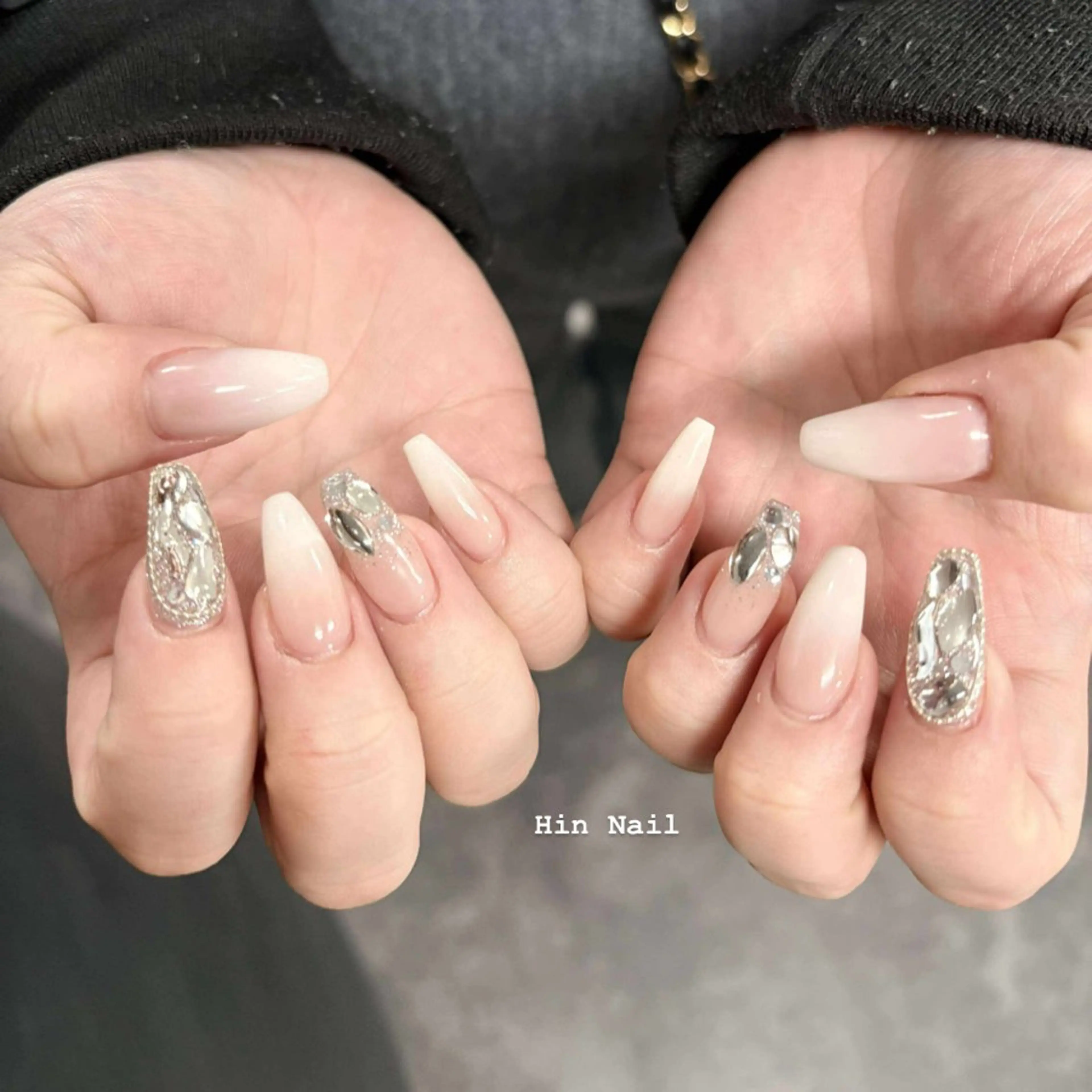 ネイル ハンドネイル HIN NAILのネイルデザイン