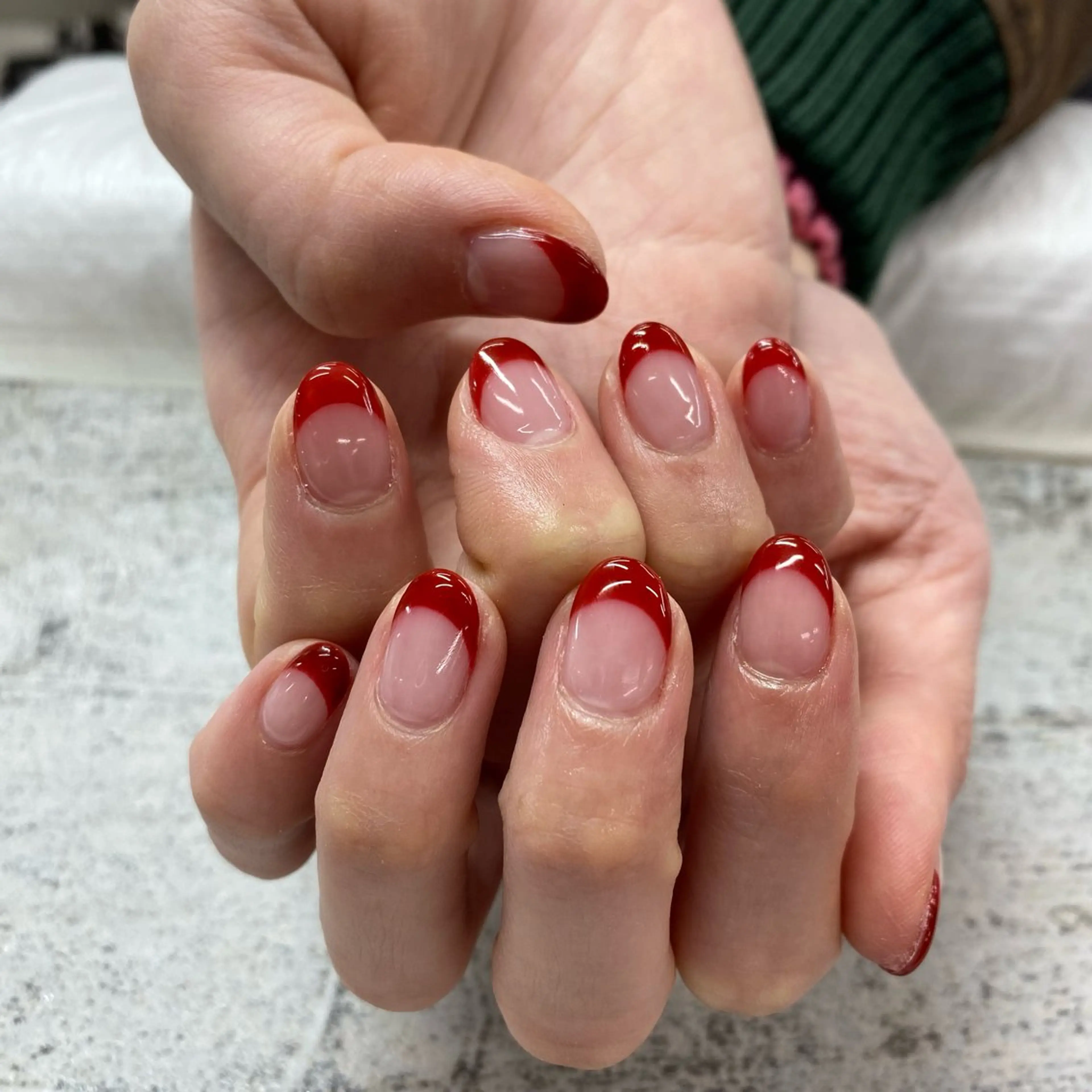 ショート maxkelly チロルのネイルデザイン