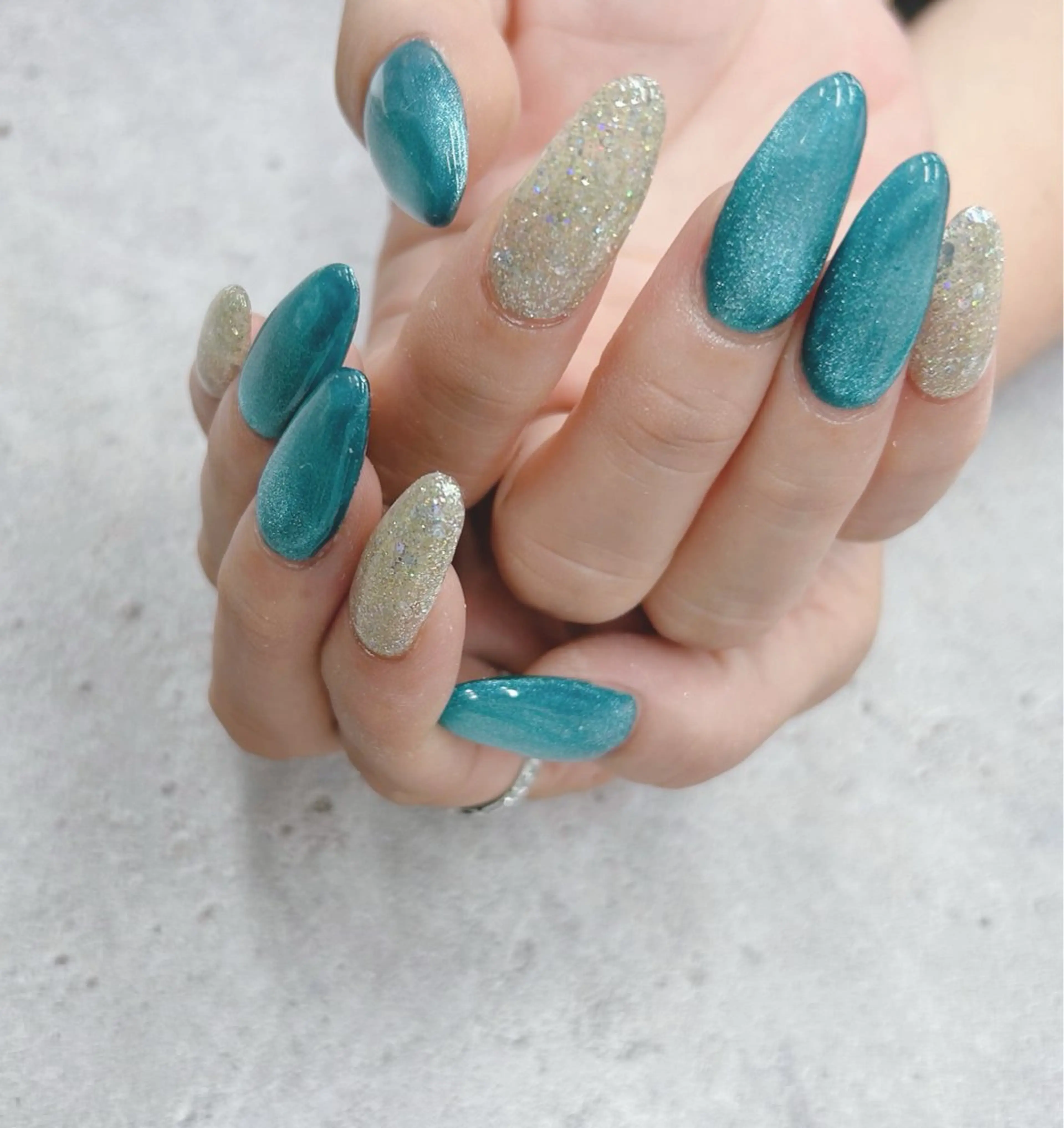 ネイル ラメ(グリッター) マグネットネイル ハンドネイル Nail Salon agré所属・agré ネイルサロン　アグレのネイルデザイン