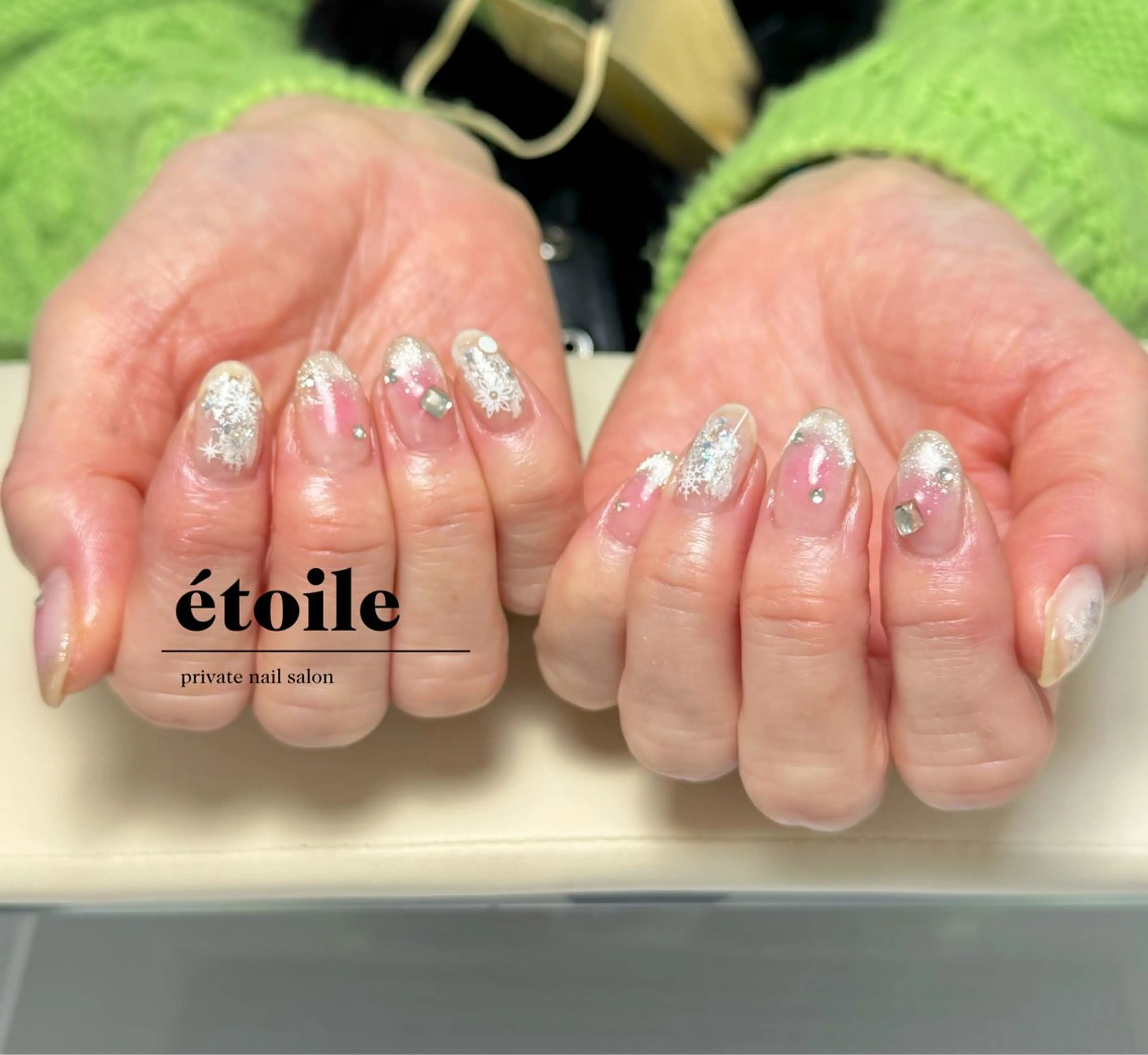 ネイル チークネイル étoile ｜ayaのネイルデザイン