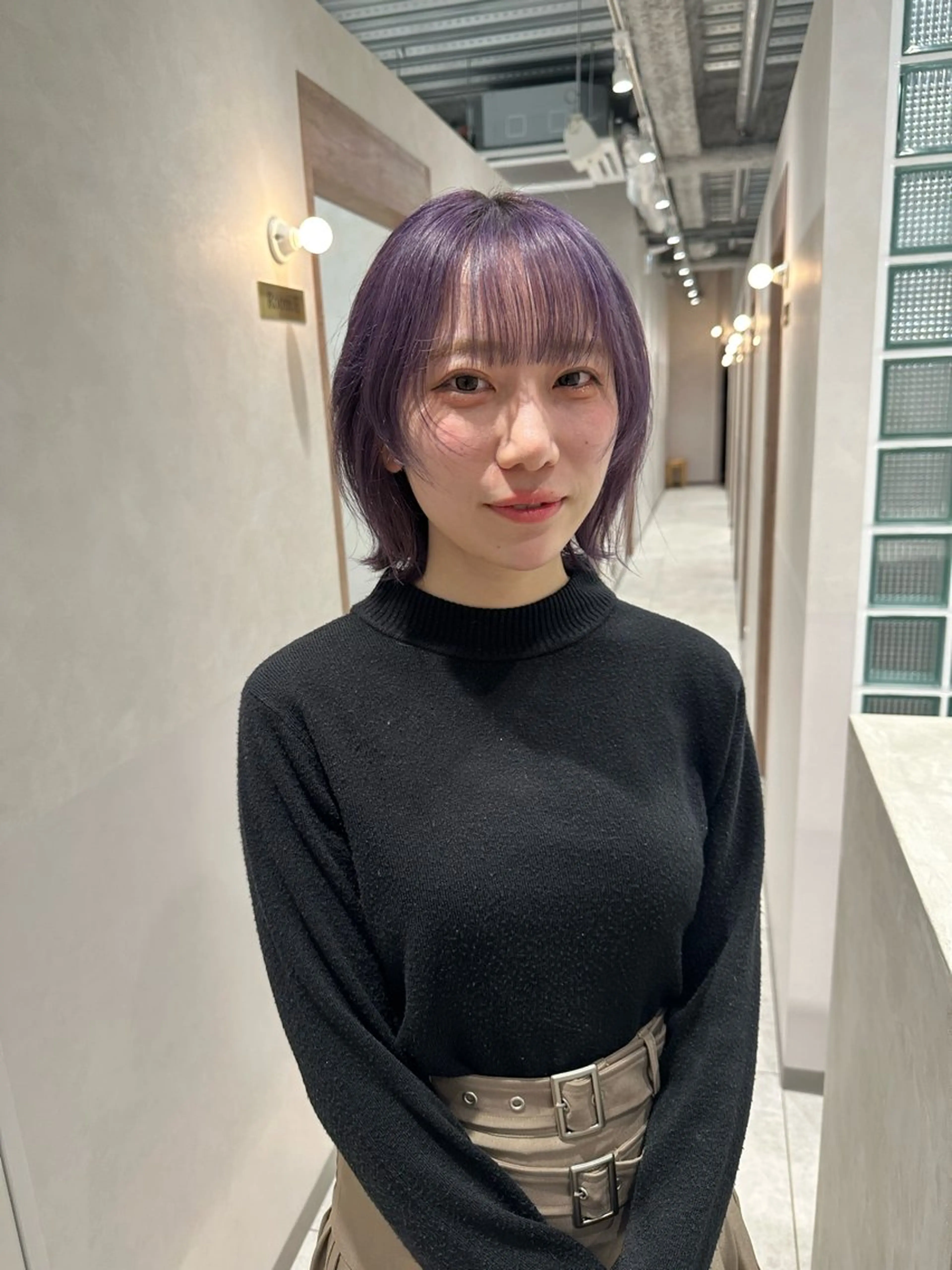 ショート カラー ラベンダーカラー カット ヘアカラー トリートメント 鈴木/ミルクティー/ ブリーチ/ボブ/のヘアスタイル