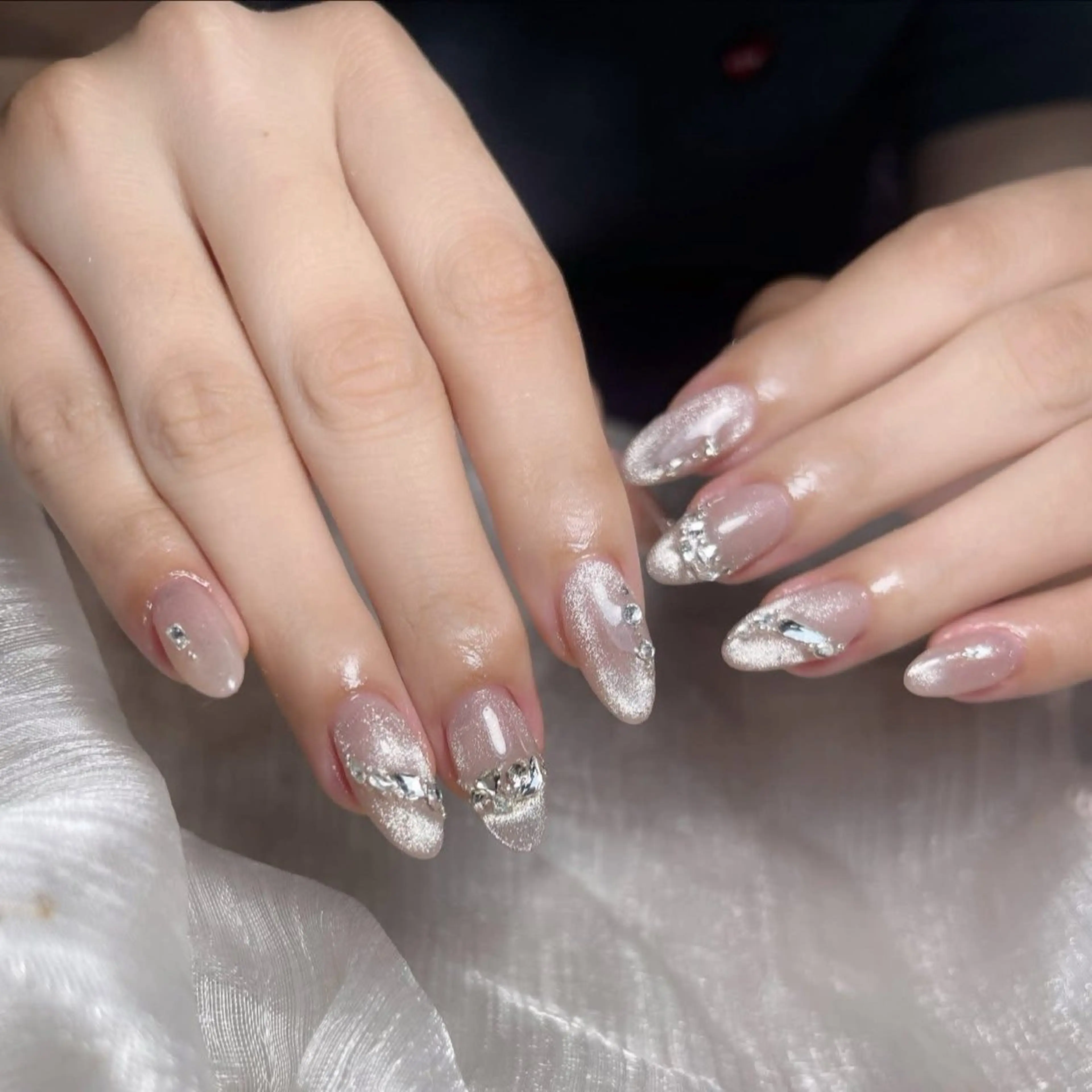 ネイル オーロラネイル チークネイル フットネイル フレンチネイル 韓国ネイル ハンドネイル Lumi Nailのネイルデザイン
