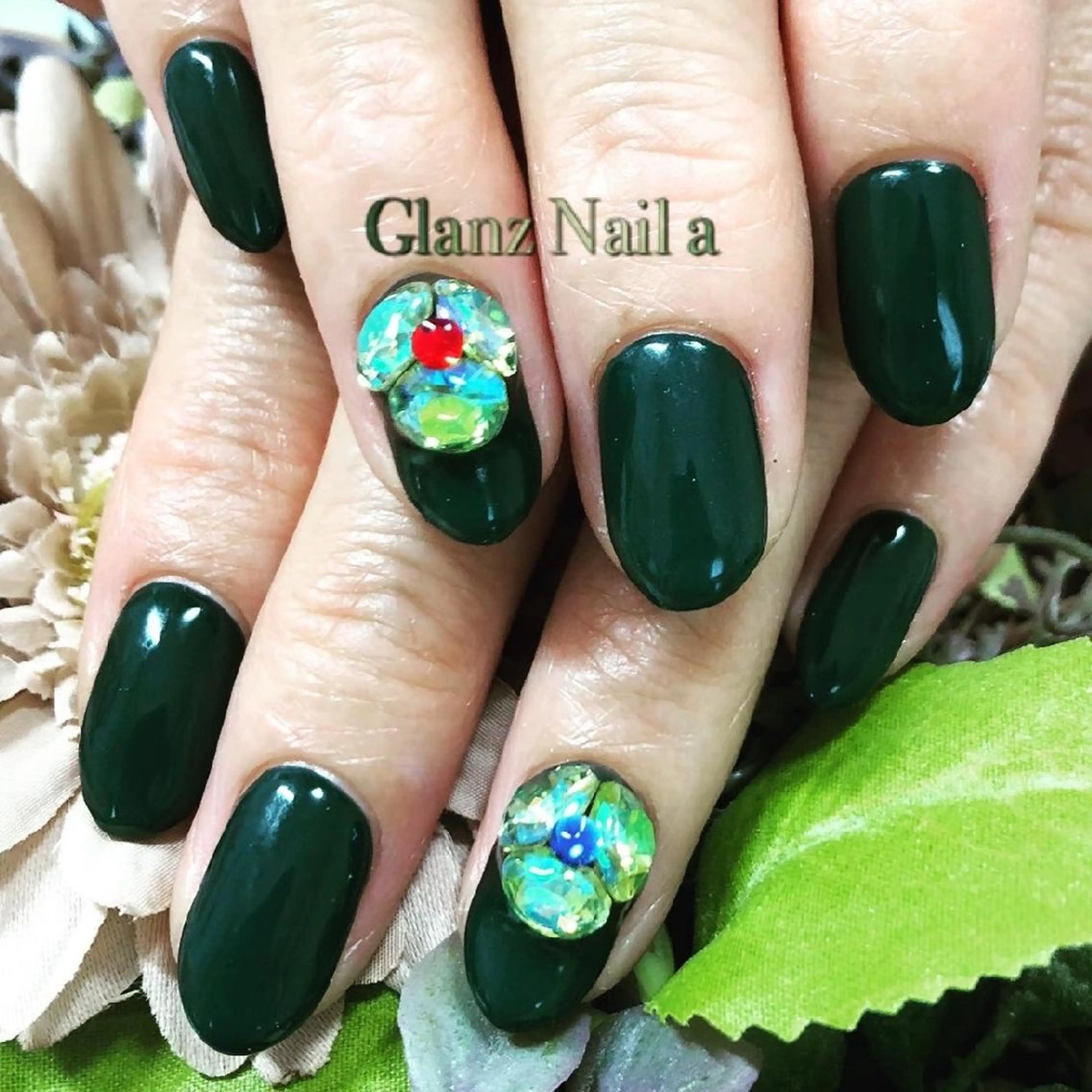 ネイル キラキラネイル ワンカラーネイル Glanz  Nail aのネイルデザイン