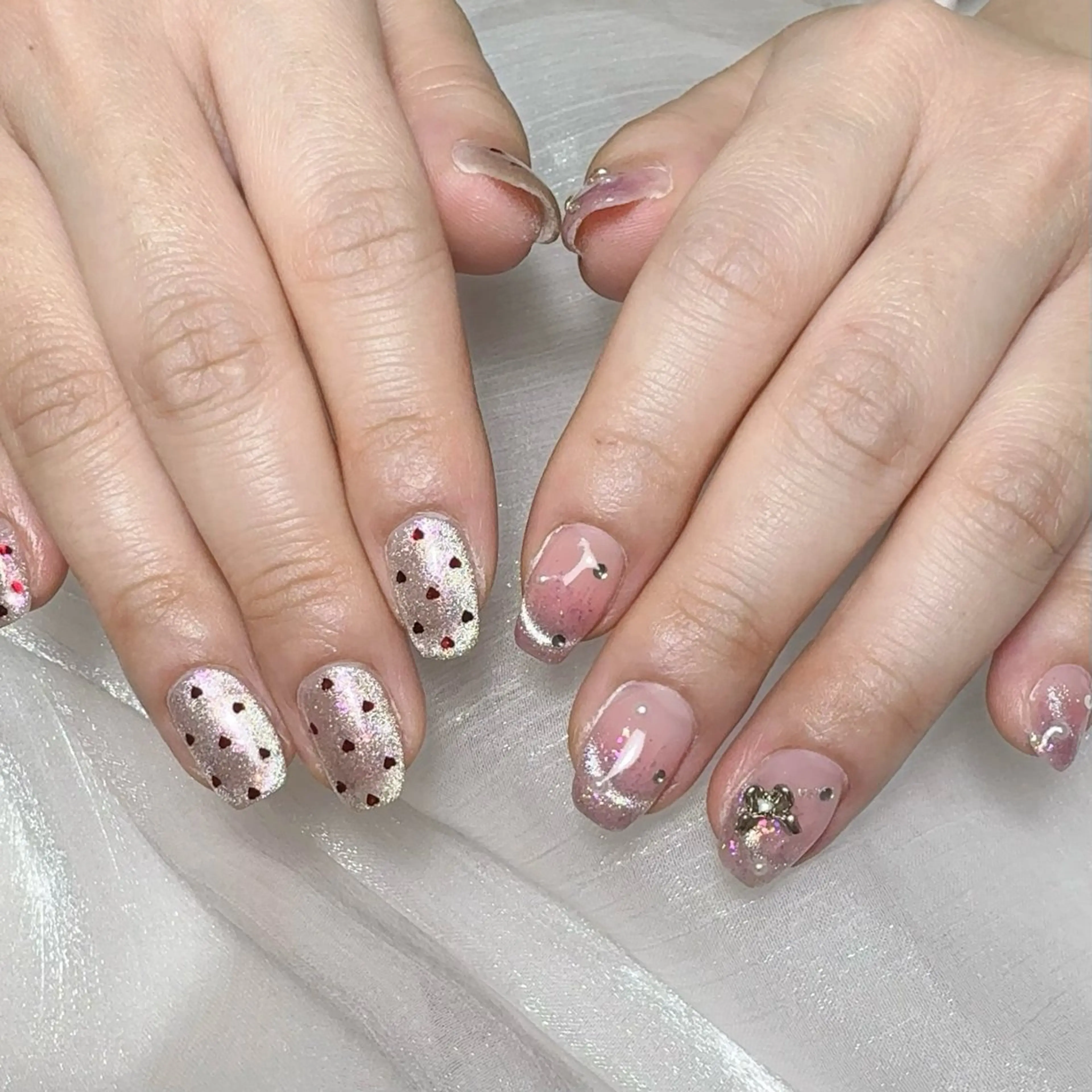 メンズ ネイル メンズ韓国風 アートネイル オーロラネイル ガーリー キラキラネイル ハンドネイル Nail salon 木にいるのネイルデザイン