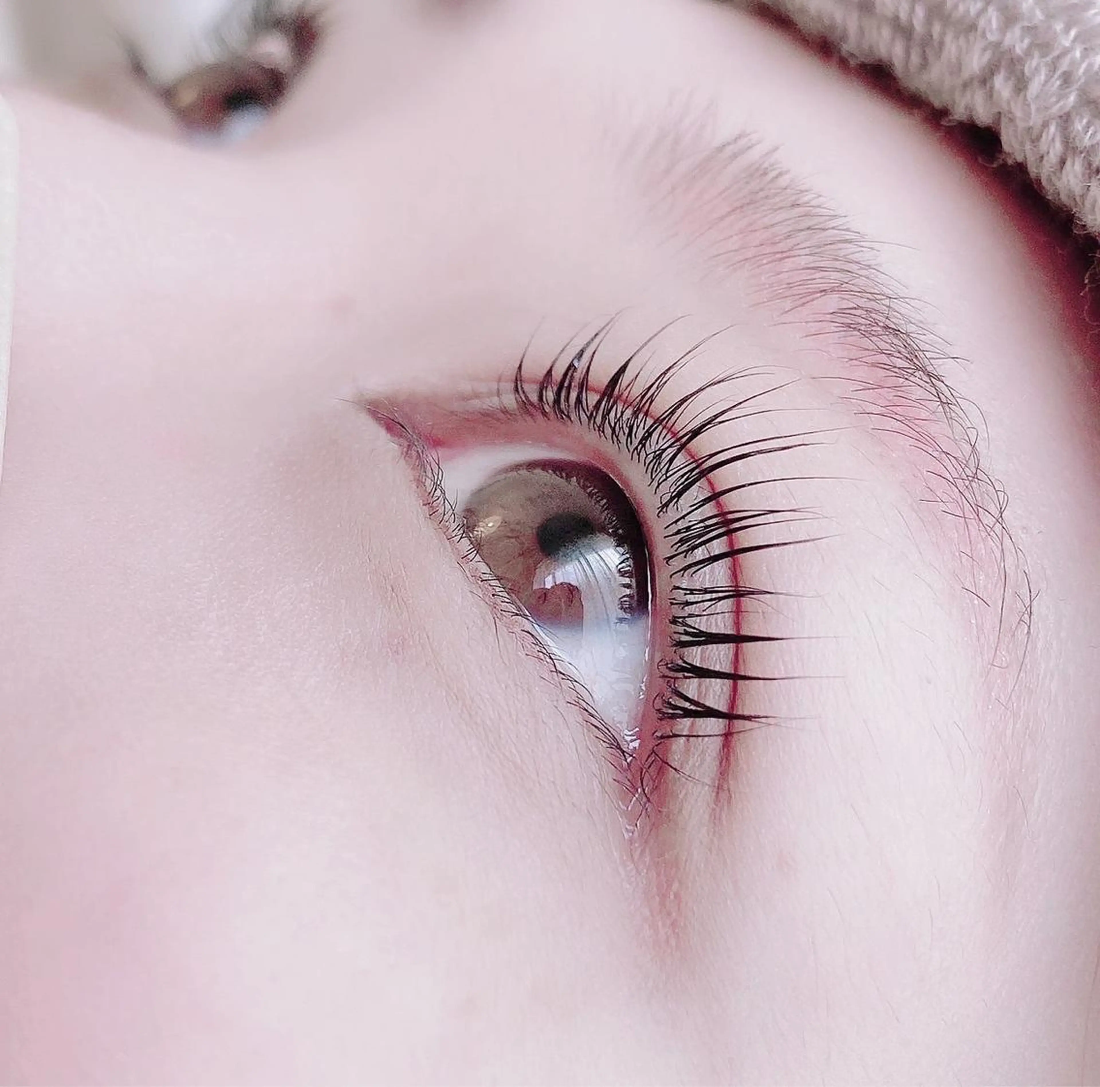 マツエク・マツパ パリジェンヌラッシュリフト 秋山 梨香のマツエク・マツパデザイン