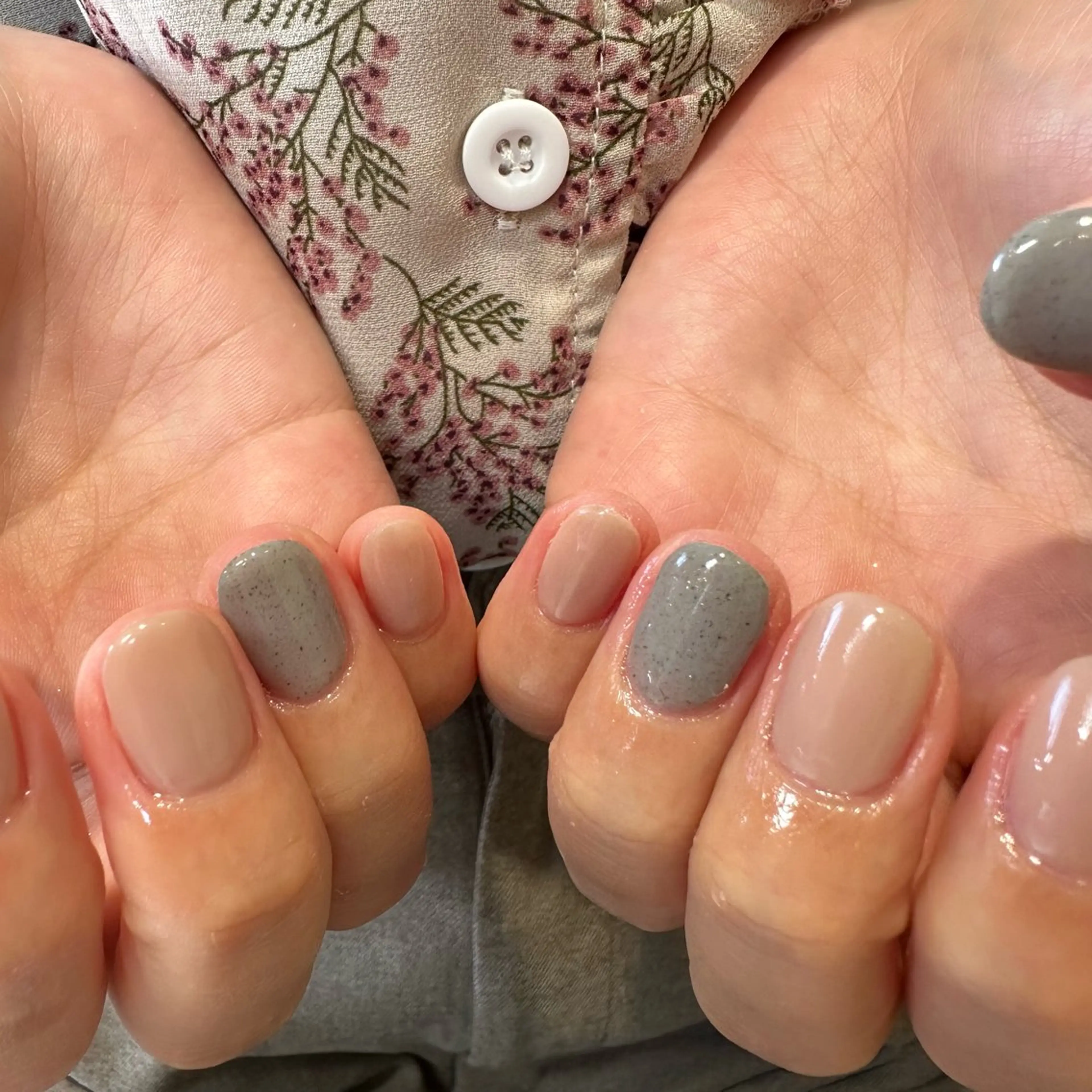 ネイル 椎葉 麻里矢のネイルデザイン