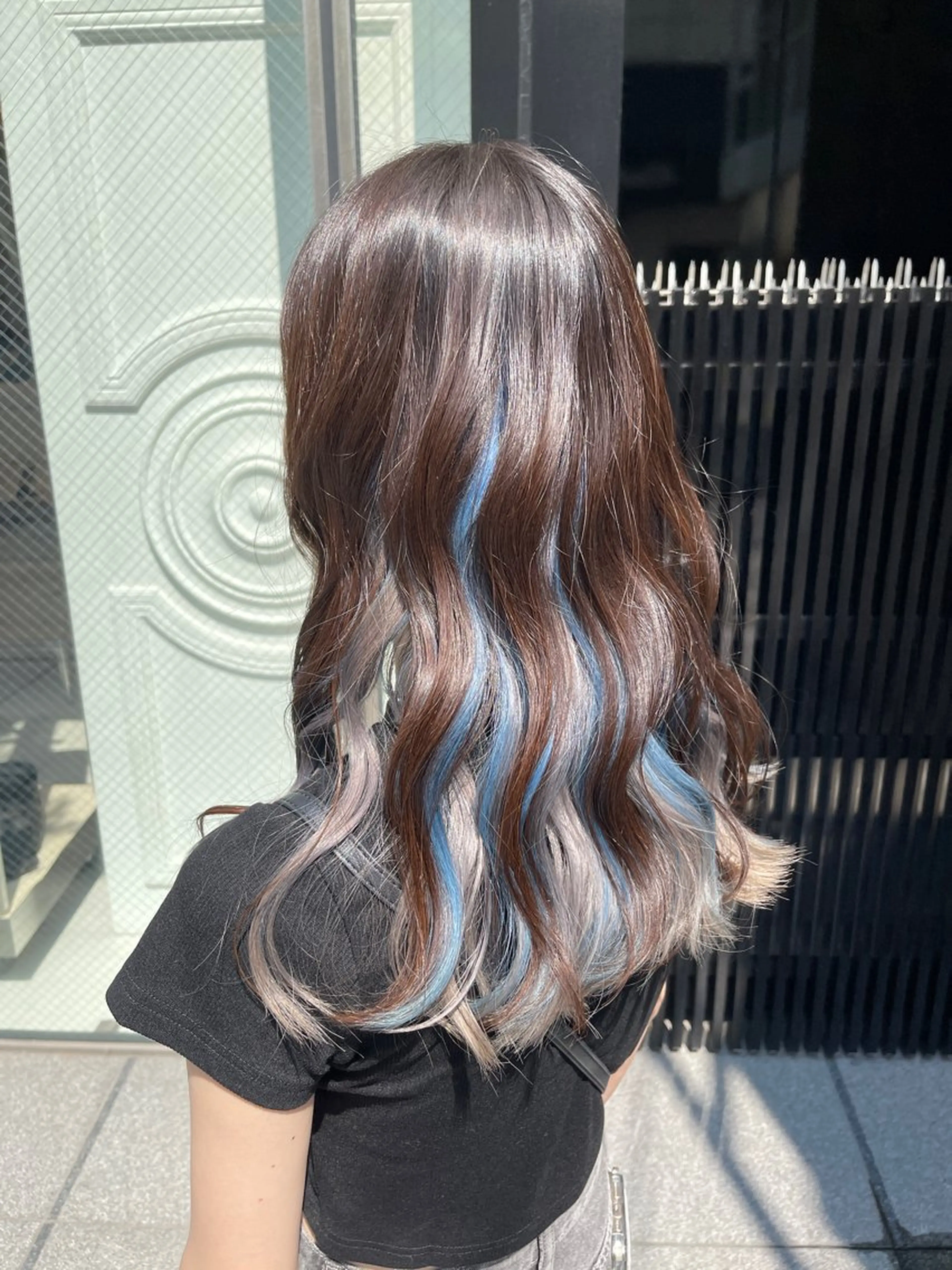 カラー ブリーチ インナーカラー CARE SHINSAIBASHI所属・縮毛・酸性ストレート モデル募集のヘアスタイル