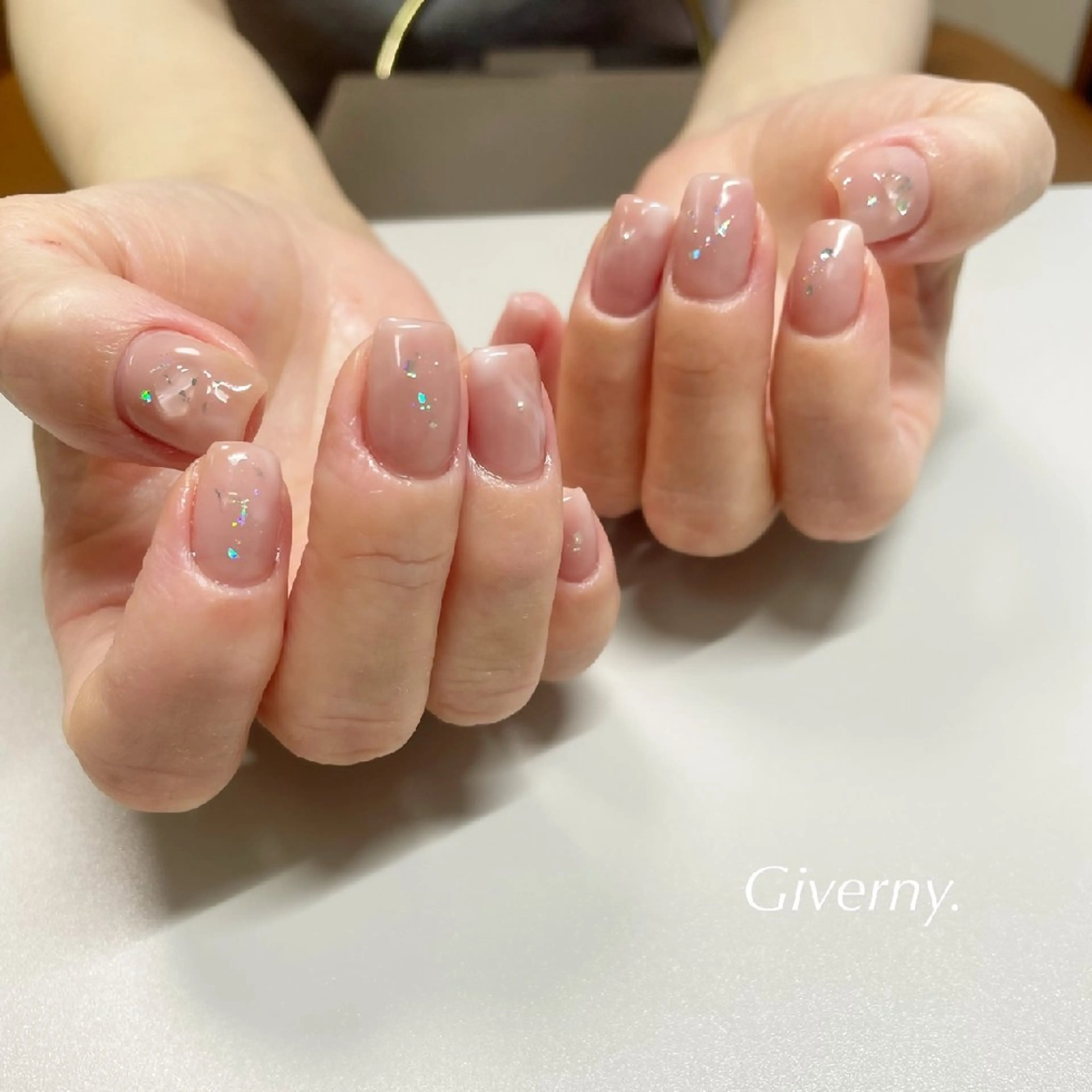 ネイル 韓国ネイル ニュアンスネイル オフィスネイル ハンドネイル Giverny .のネイルデザイン