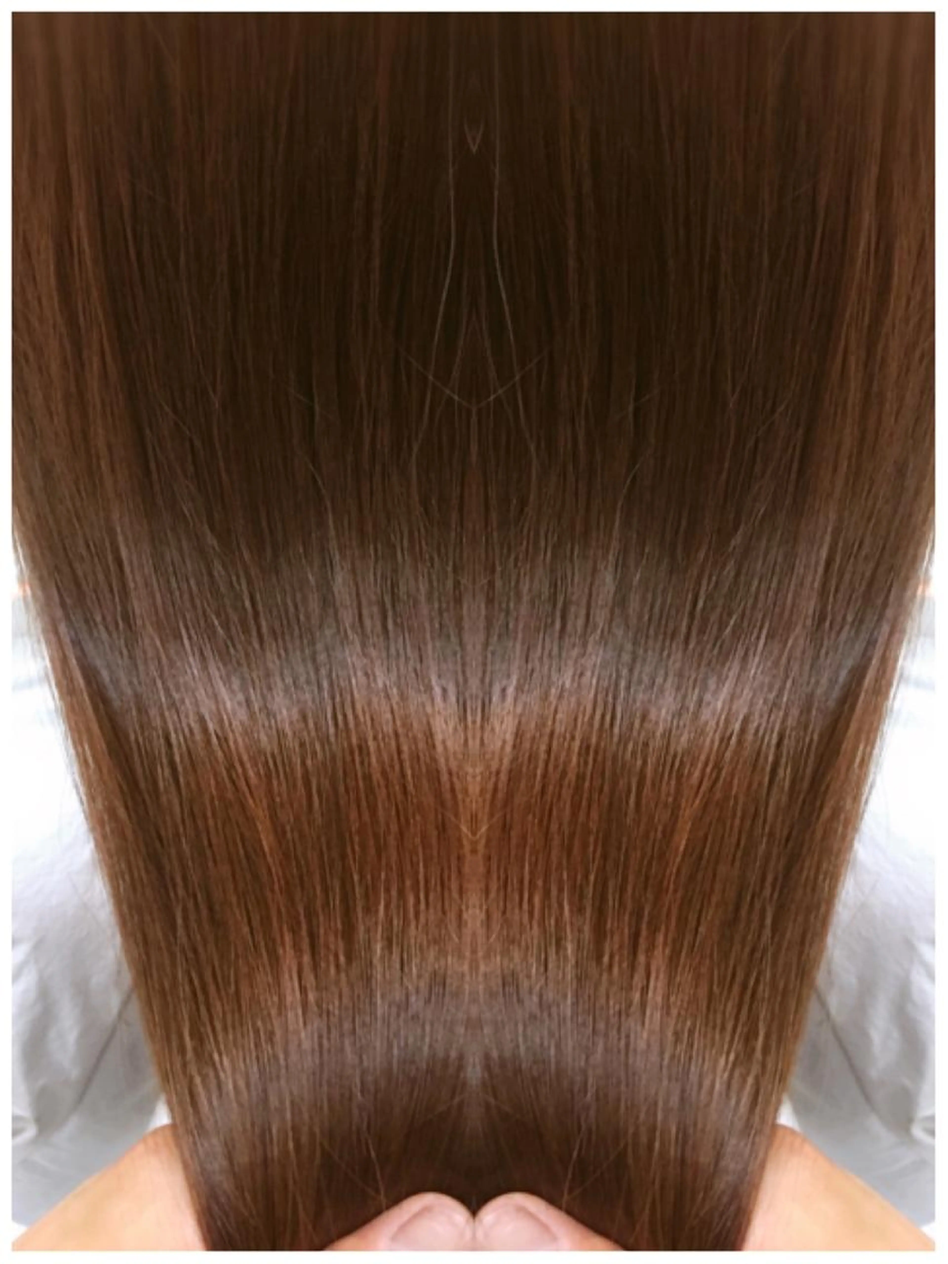 透明感があるカラーと髪を傷ませないカット+超音波トリートメントの写真