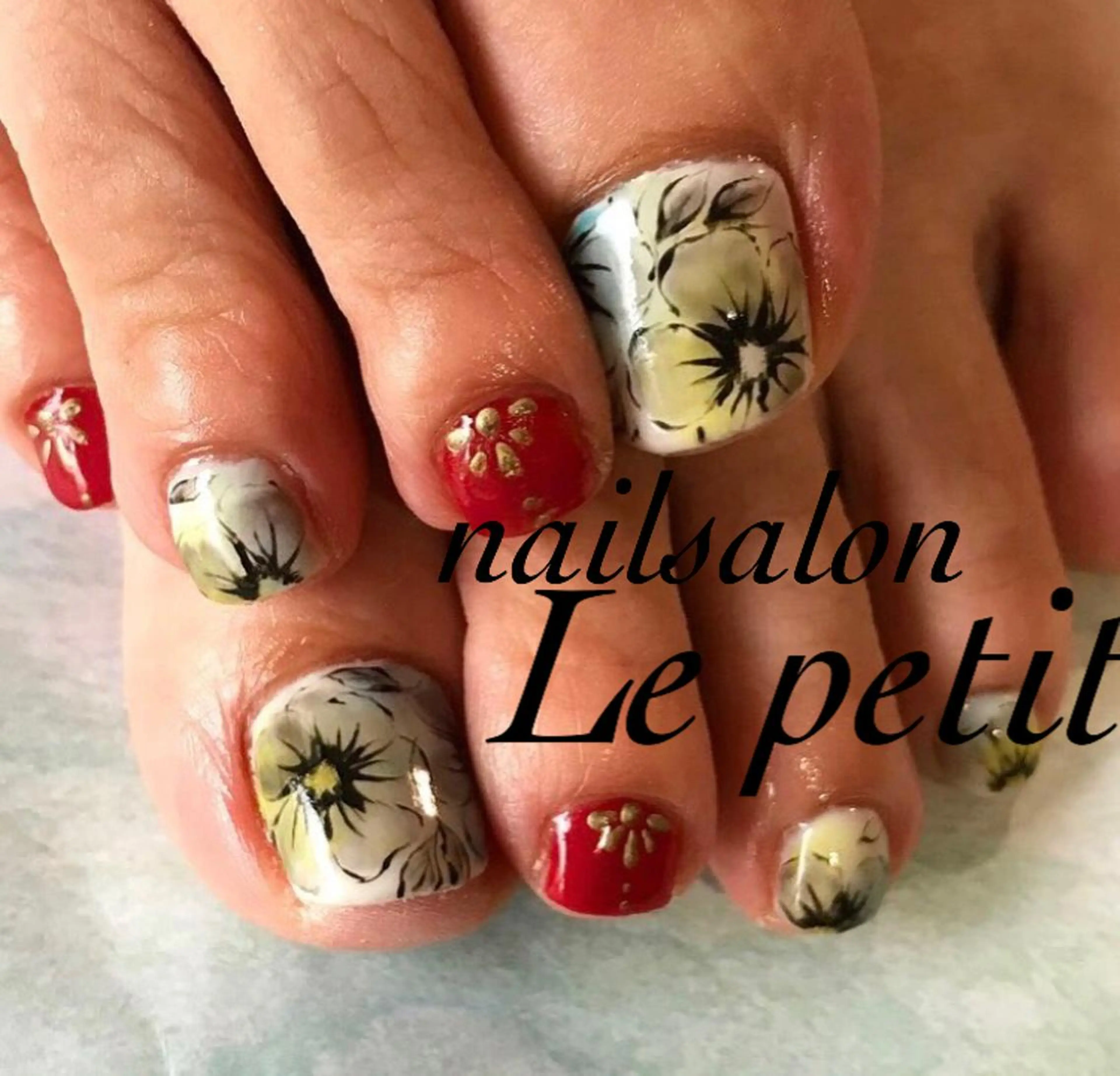 ネイル ハンドネイル 石野 広佳のネイルデザイン