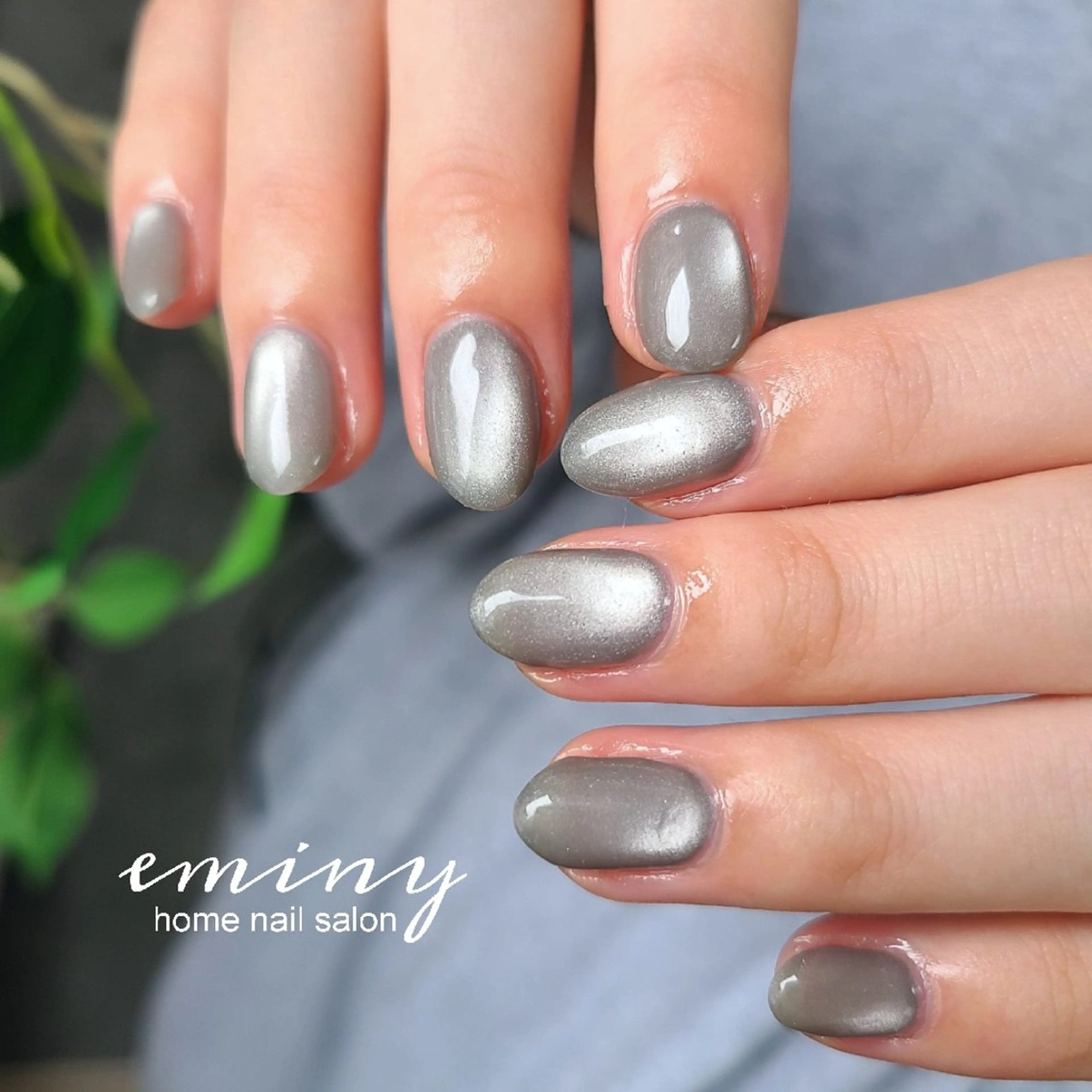 ネイル ジェルネイル 氷ネイル・うるうるネイル マグネットネイル マグネットワンカラー ワンカラーネイル ハンドネイル nail salon  eminyのネイルデザイン