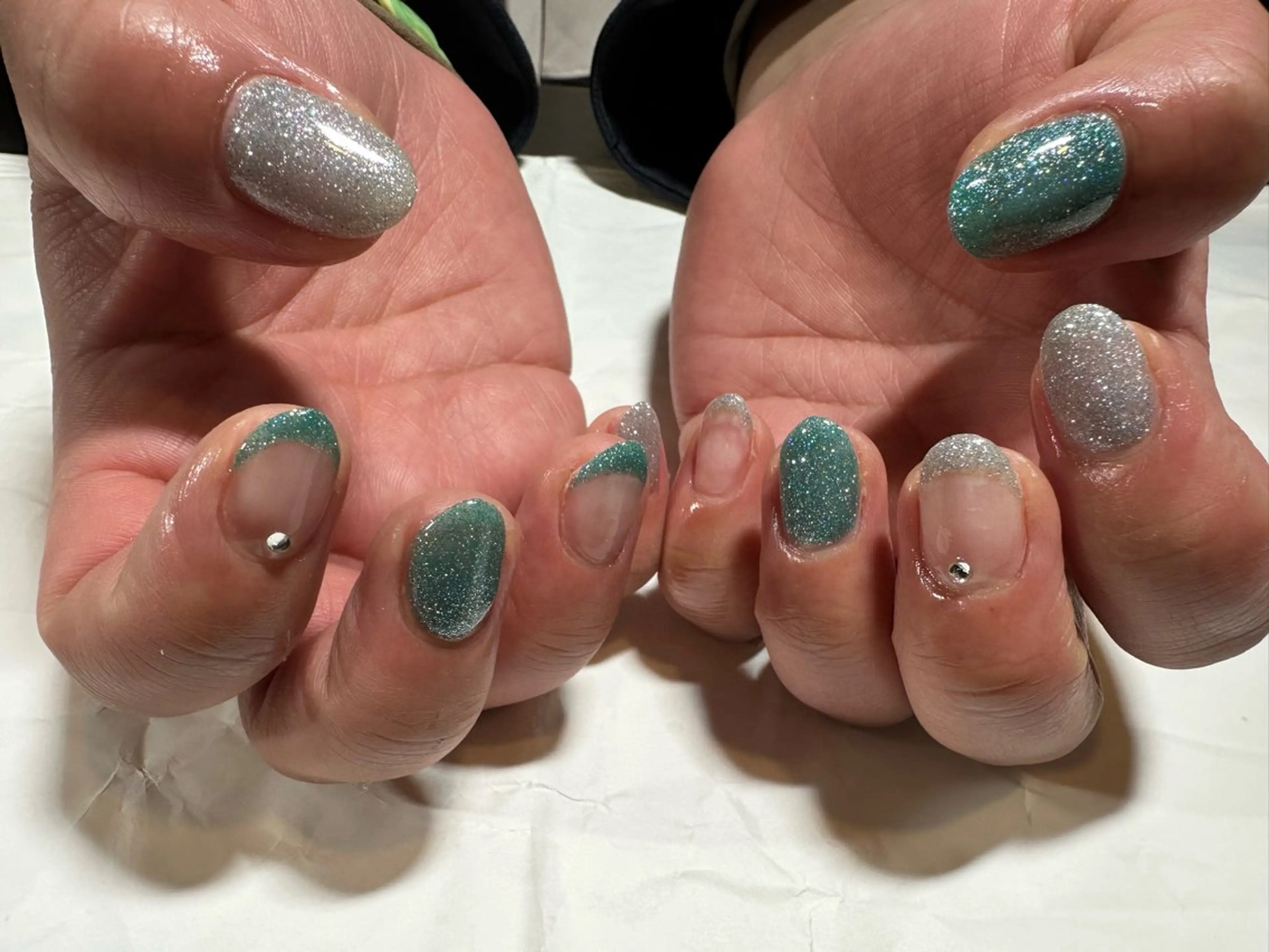 ネイル e.nail所属・🍎吉田 恵里🍎のネイルデザイン