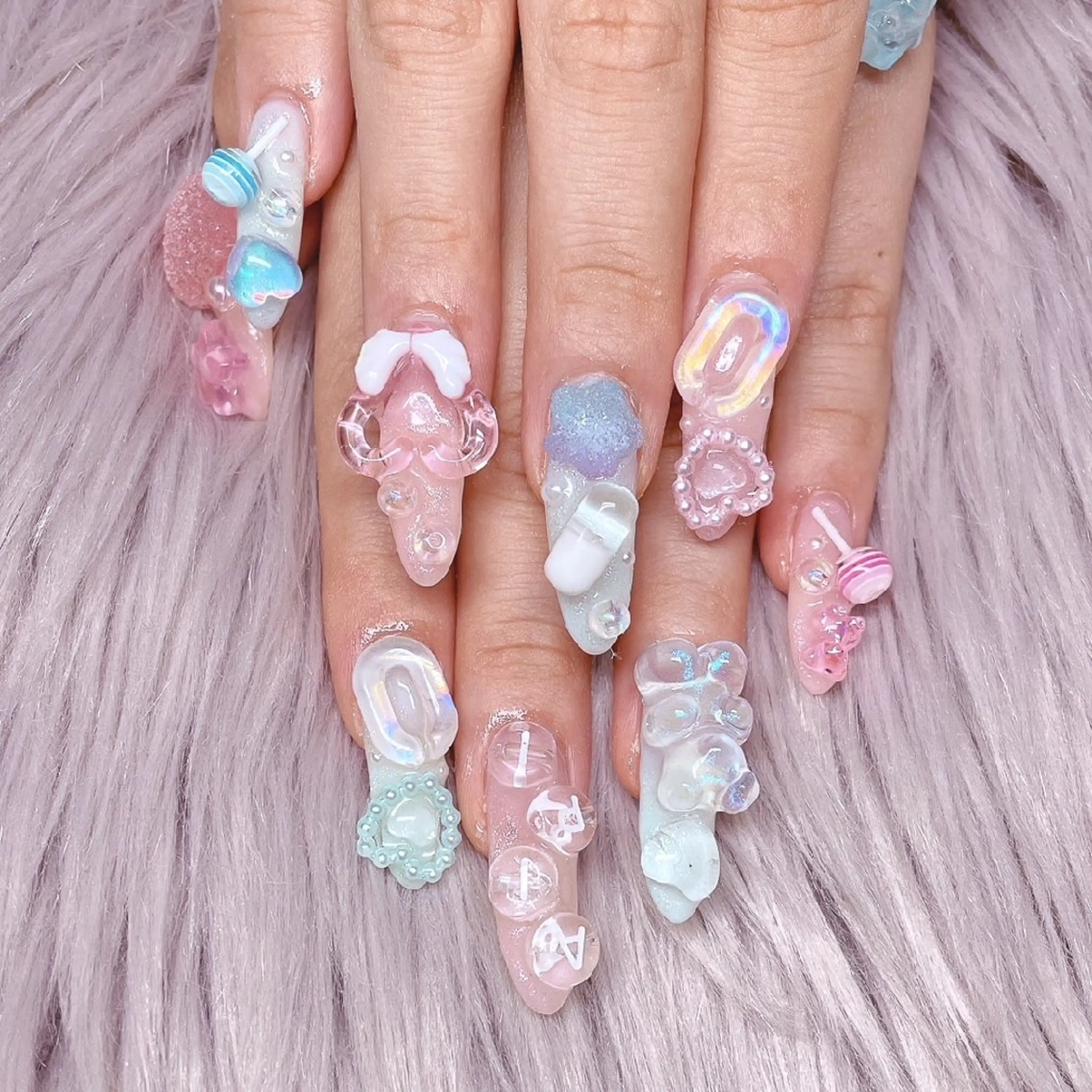 ネイル 稲垣 江梨花のネイルデザイン