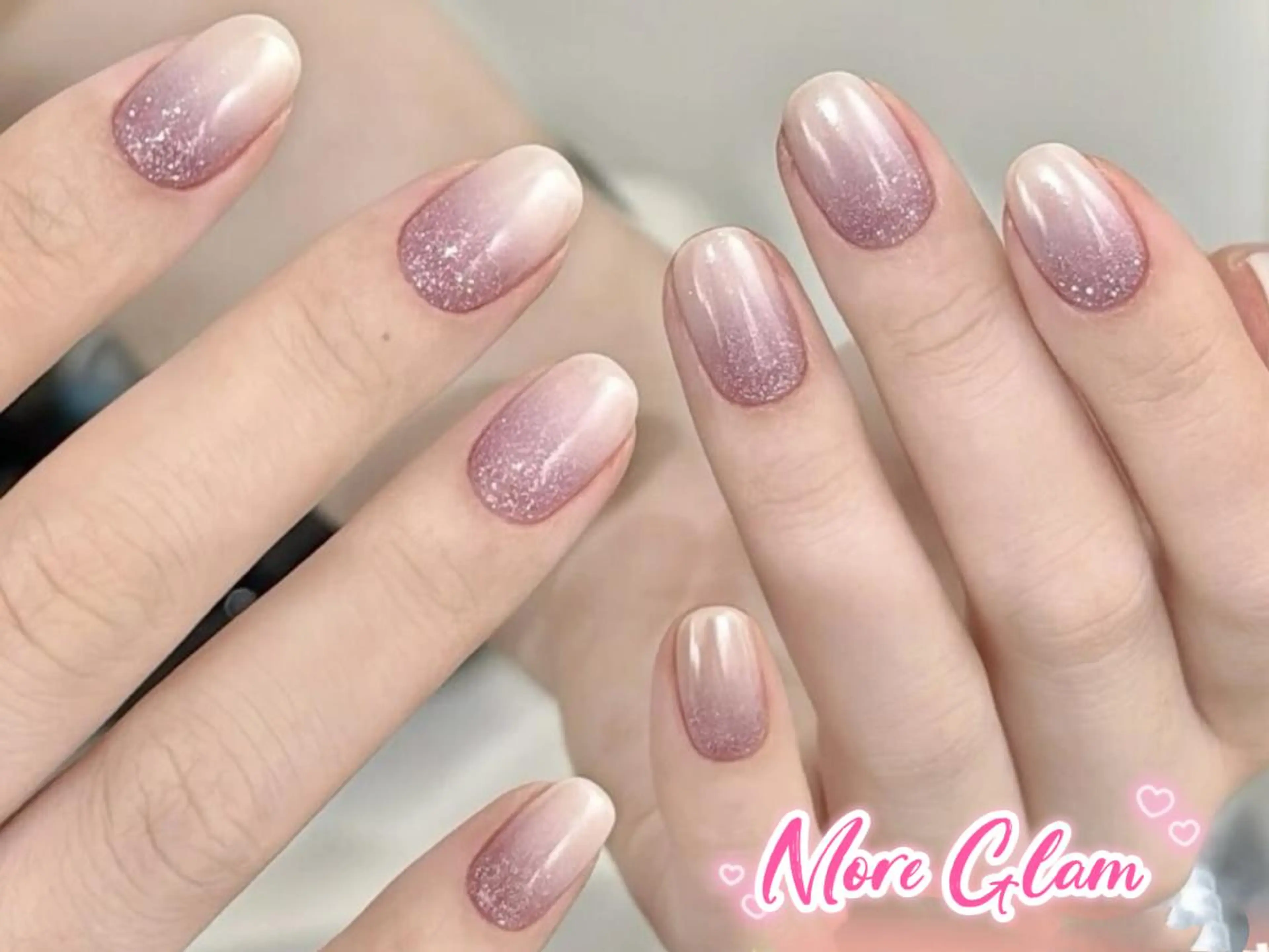 ネイル 長さ出し フットネイル フレンチネイル ジェルネイル ガラスフレンチ MoreGlam Nailsのネイルデザイン