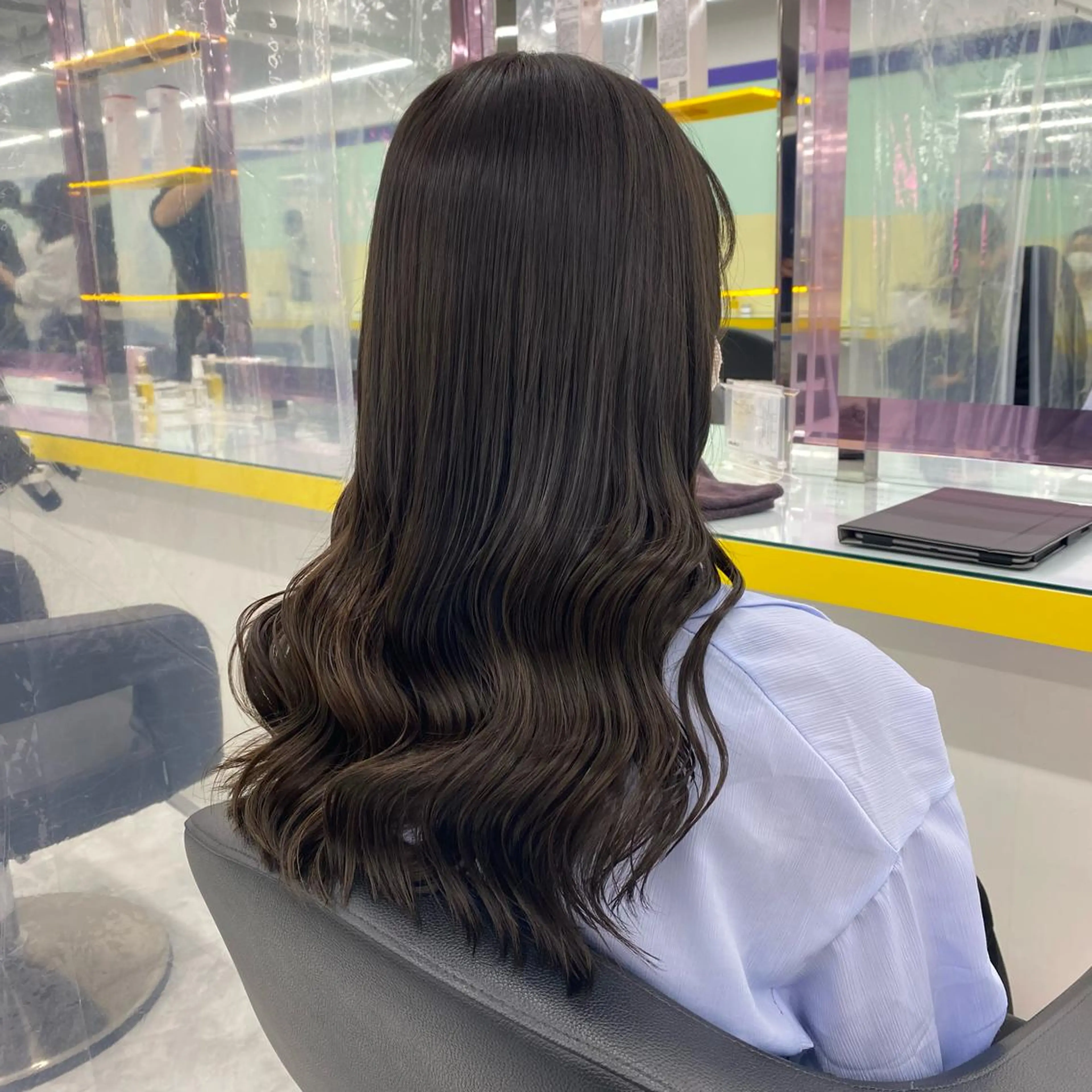 セミロング カラー ヘアアレンジ ヘアカラー トリートメント GOTODAY shair salon 横浜mare店所属・透明感抜群カラー mai🍑♡のヘアスタイル