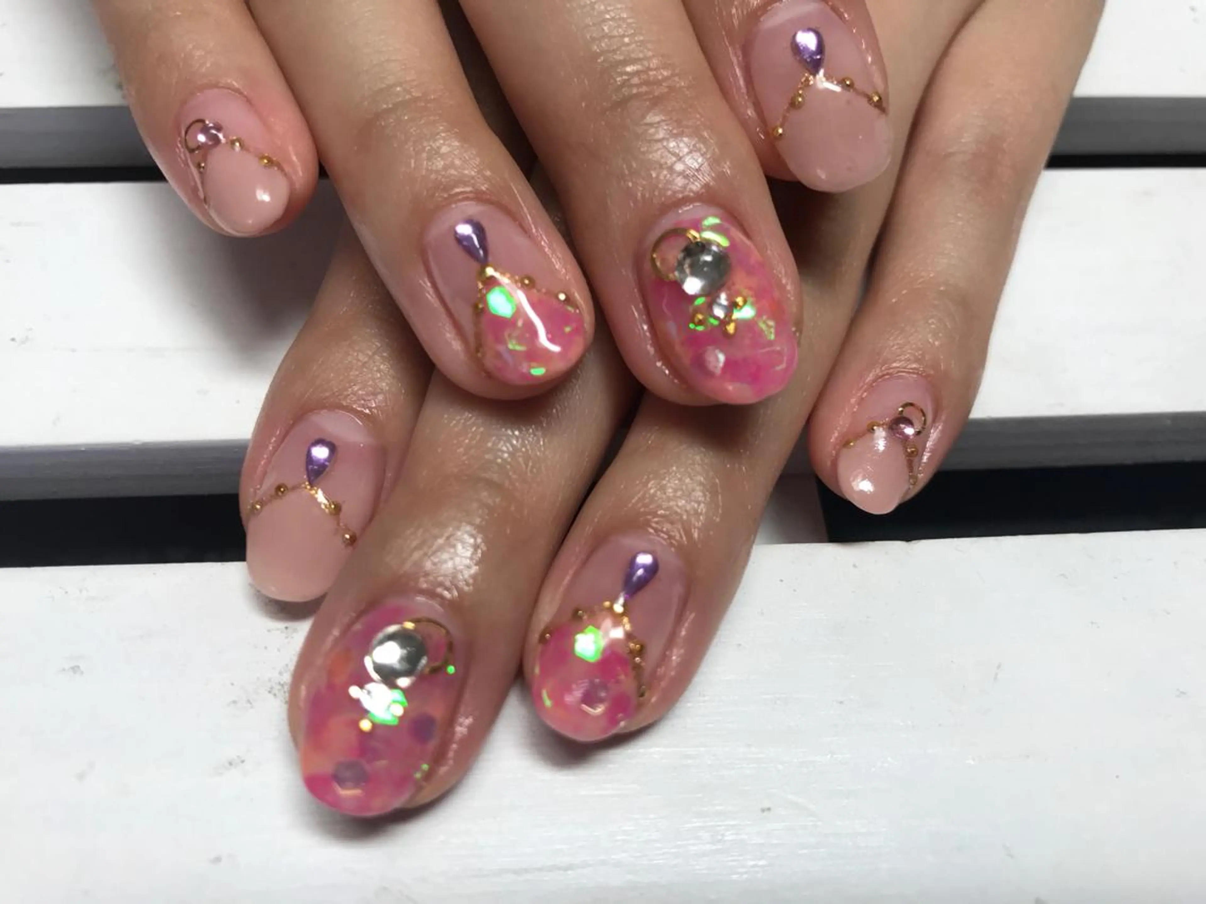 ネイル フレンチネイル 大理石ネイル(マーブル) nico.nico.mark NAIL所属・小林 梓のエステ・リラクイメージ