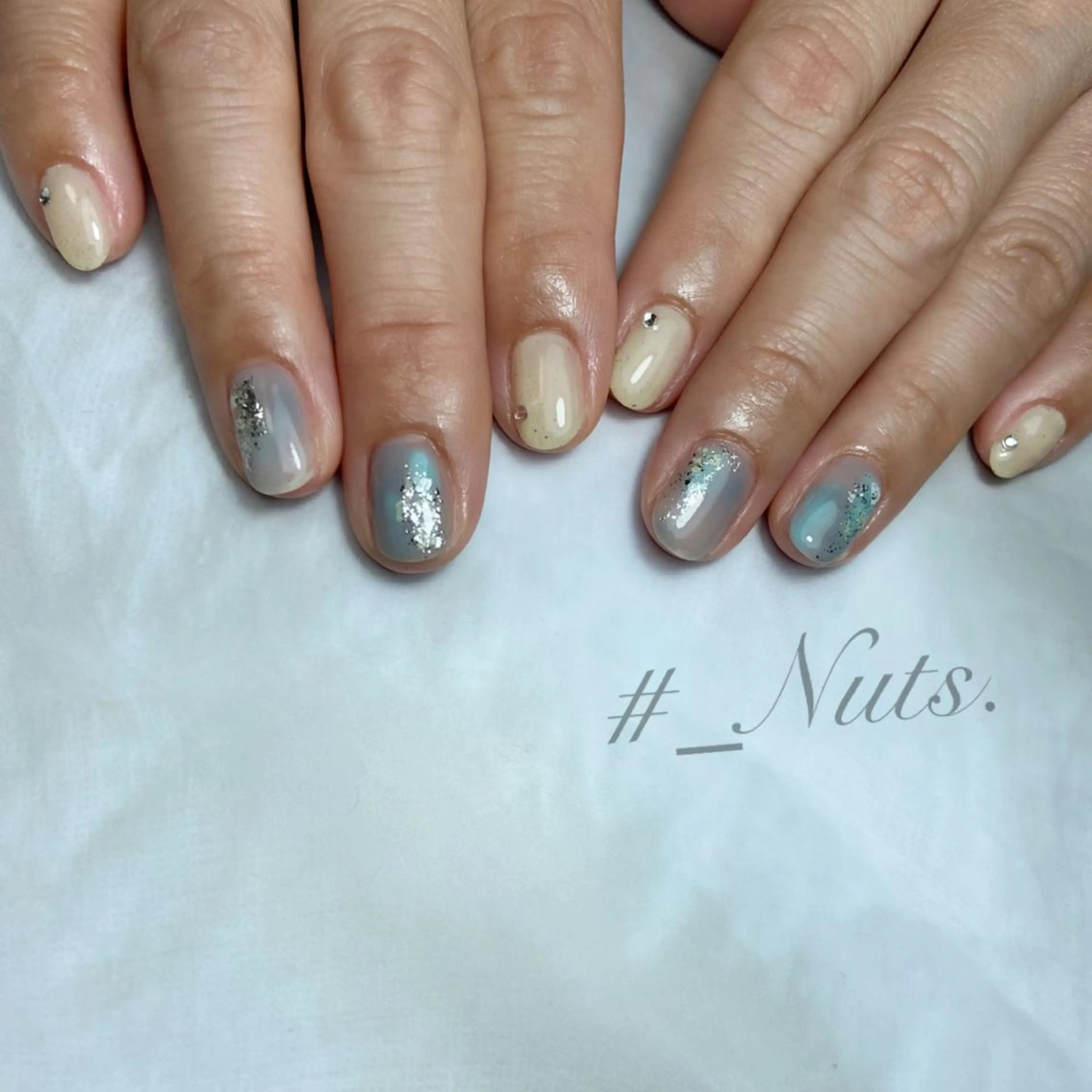 ネイル 春ネイル 夏ネイル 土居 夏美のマツエク・マツパデザイン