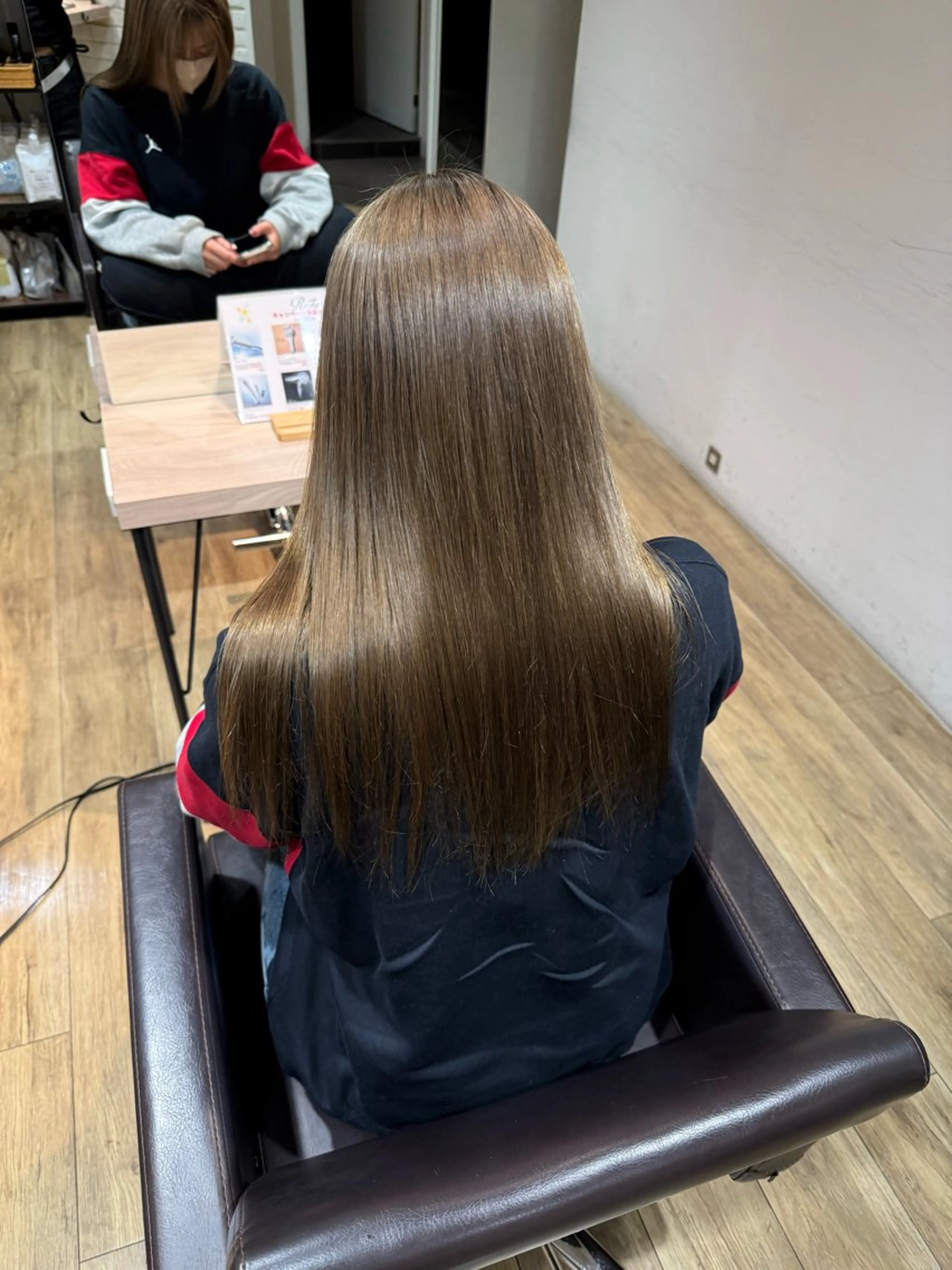 ロング ヘアカラー N+【エヌプラス】所属・川畑 心子のヘアスタイル