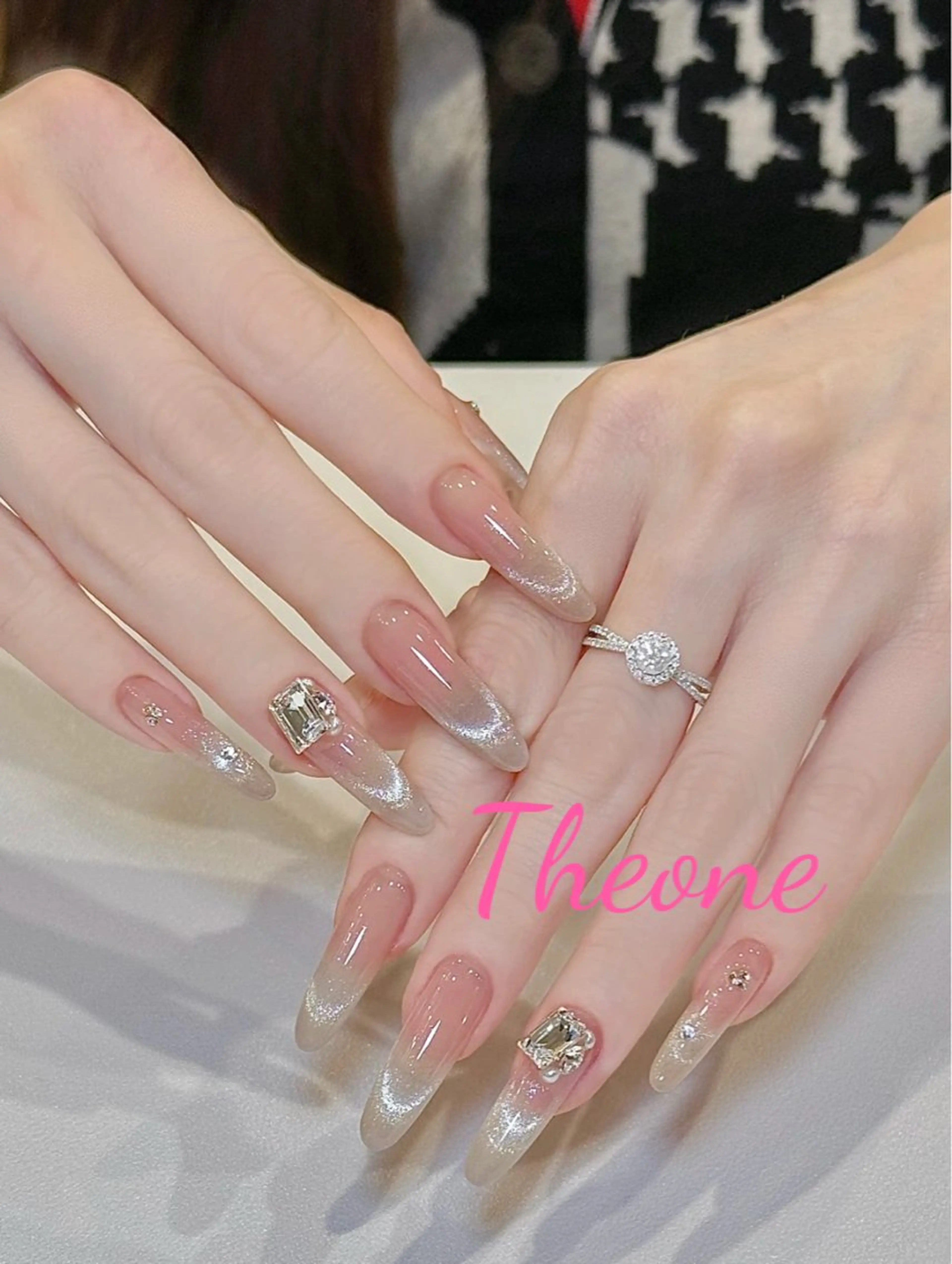 ラメ／マグネットグラデーション➕チップ長さ出しの写真