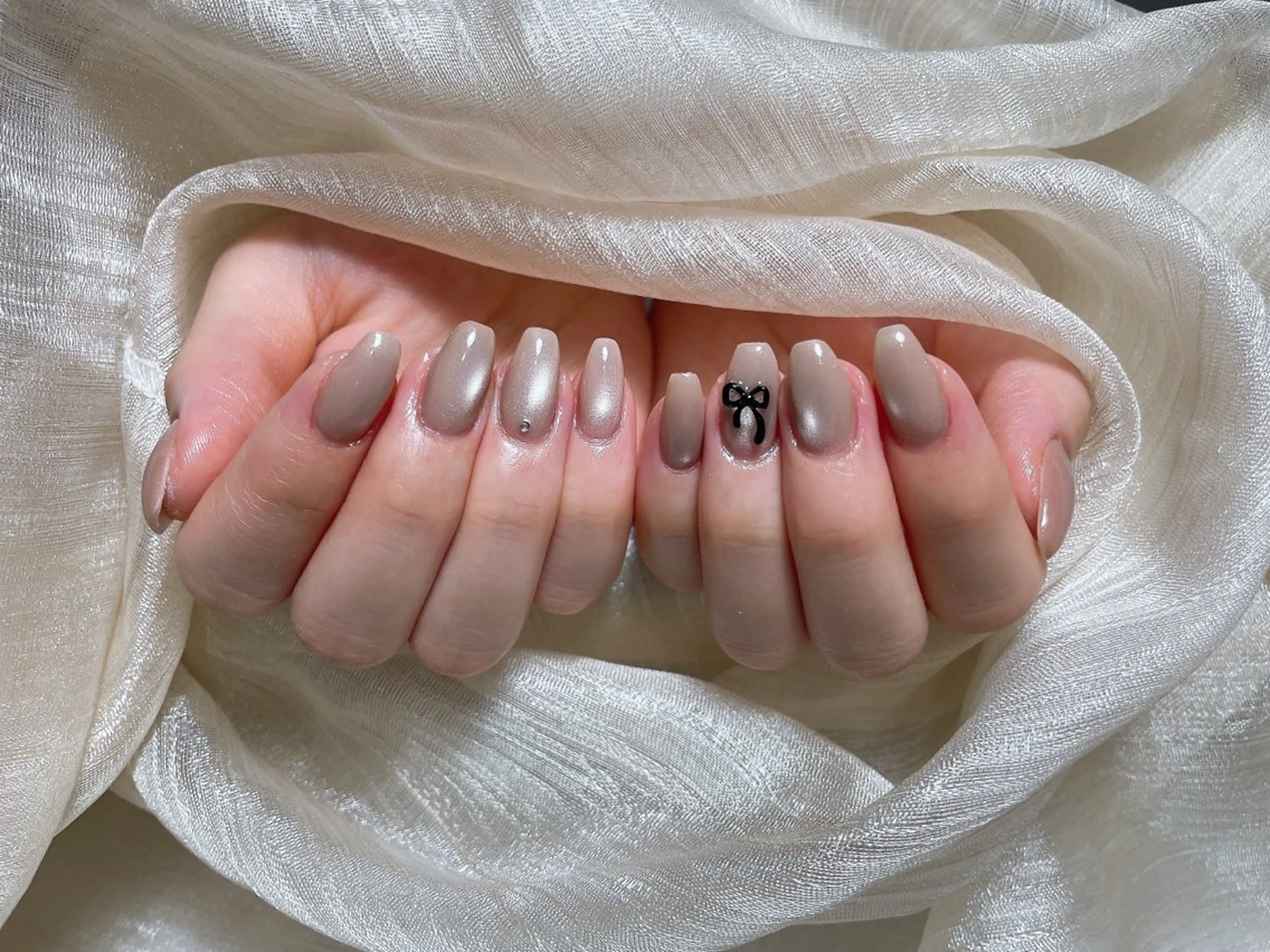 ネイル ハンドネイル ハンドケア モナ& あきのネイルデザイン