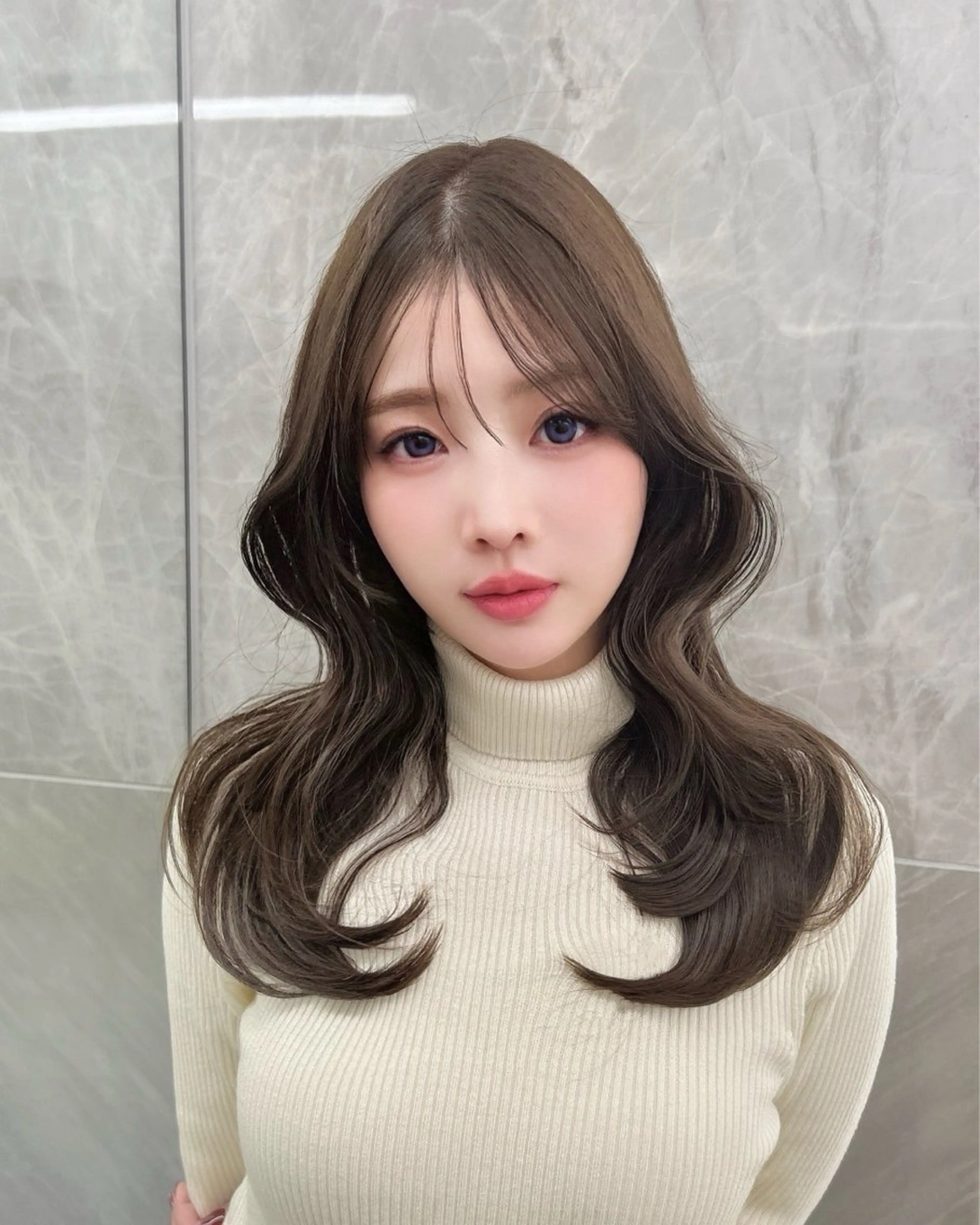 ロング 韓国顔まわり/前髪 /レイヤー/いつきのヘアスタイル