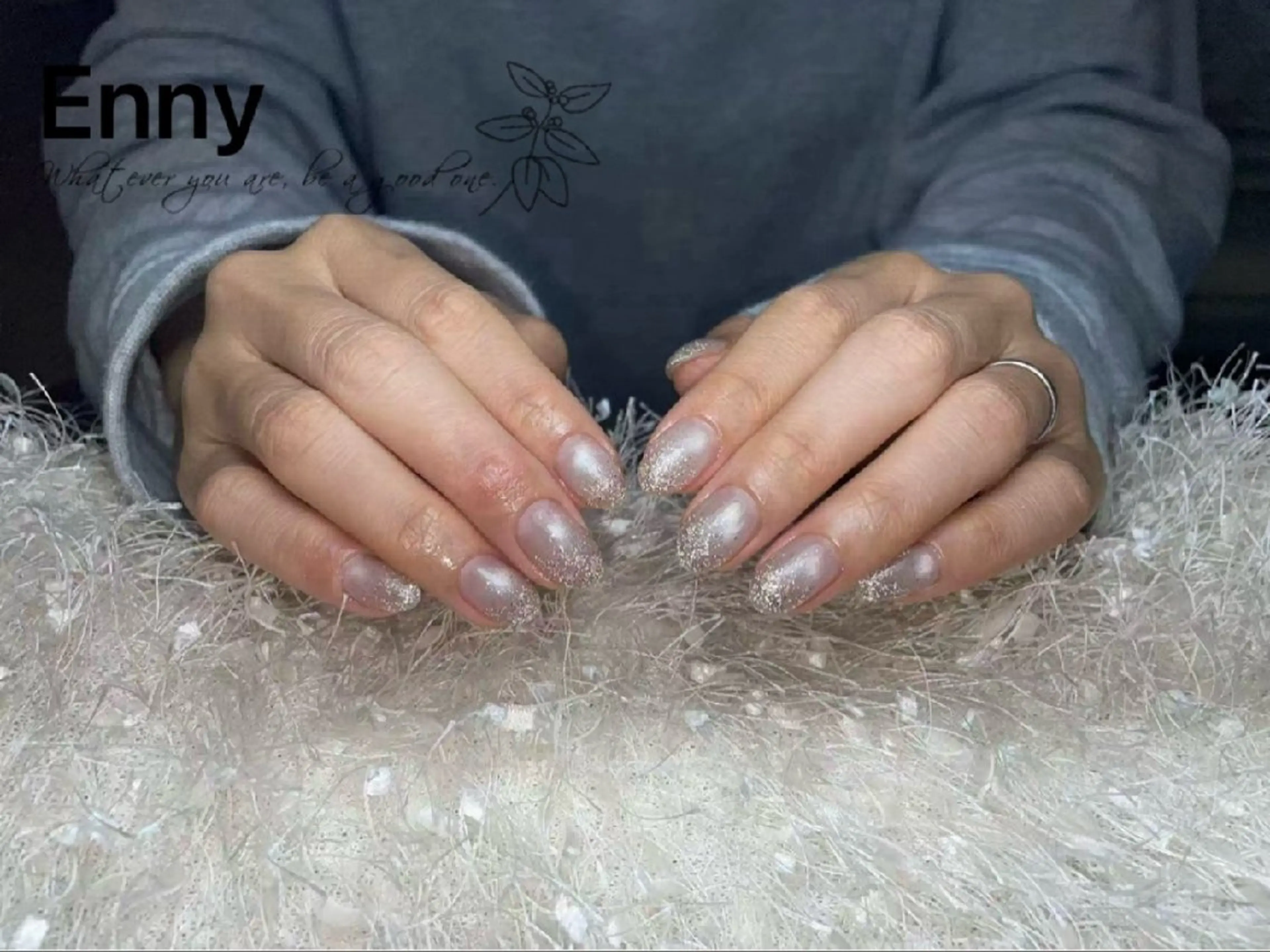 ネイル チークネイル フットネイル フレンチネイル ジェルネイル ガラスフレンチ ハンドネイル ル ナのネイルデザイン