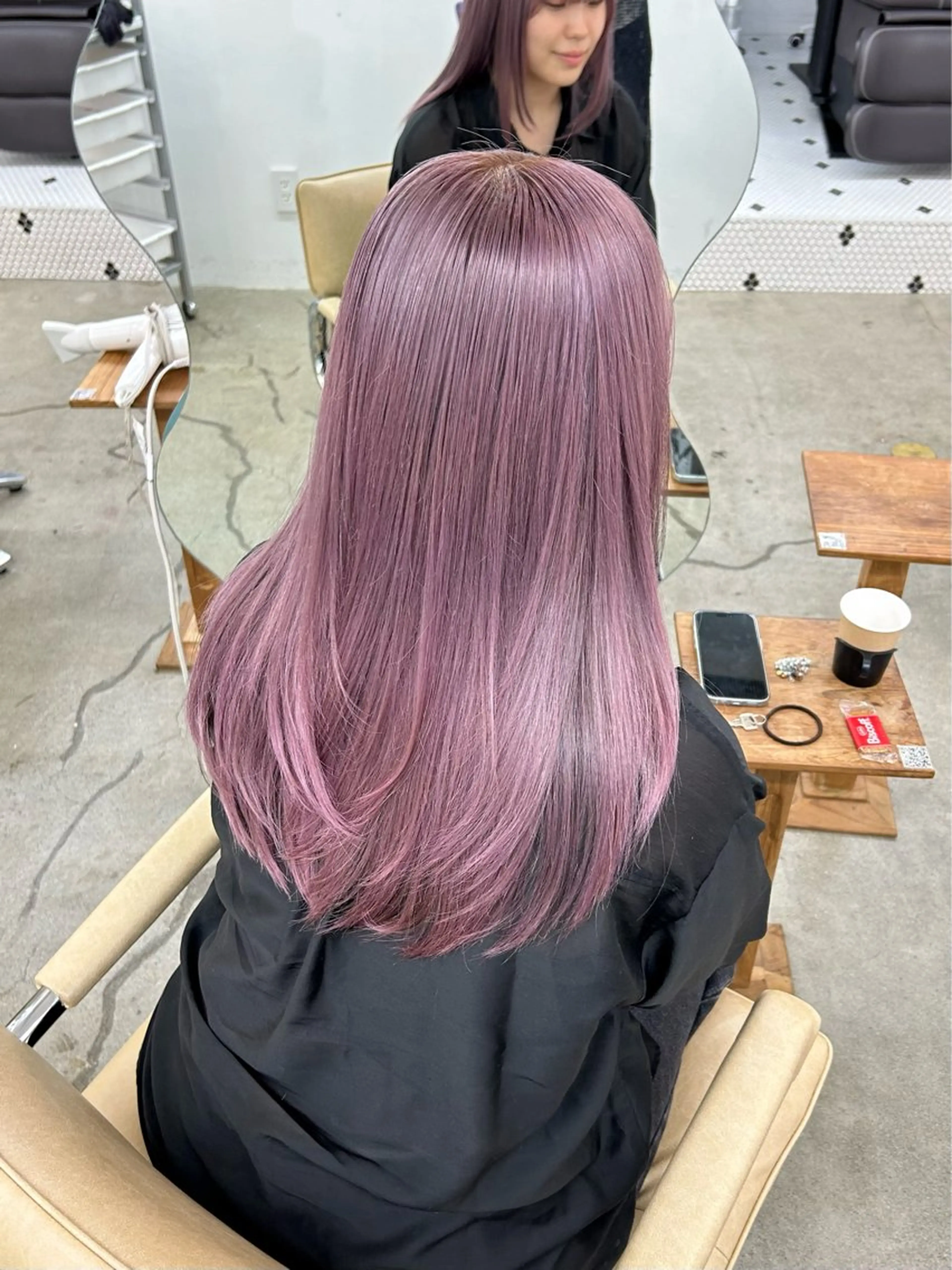 ロング カラー 透明感カラー ピンクカラー シルバー ヘアカラー トリートメント punel    【プネル】所属・💜Noa /艶髪ハイトーン💫のヘアスタイル