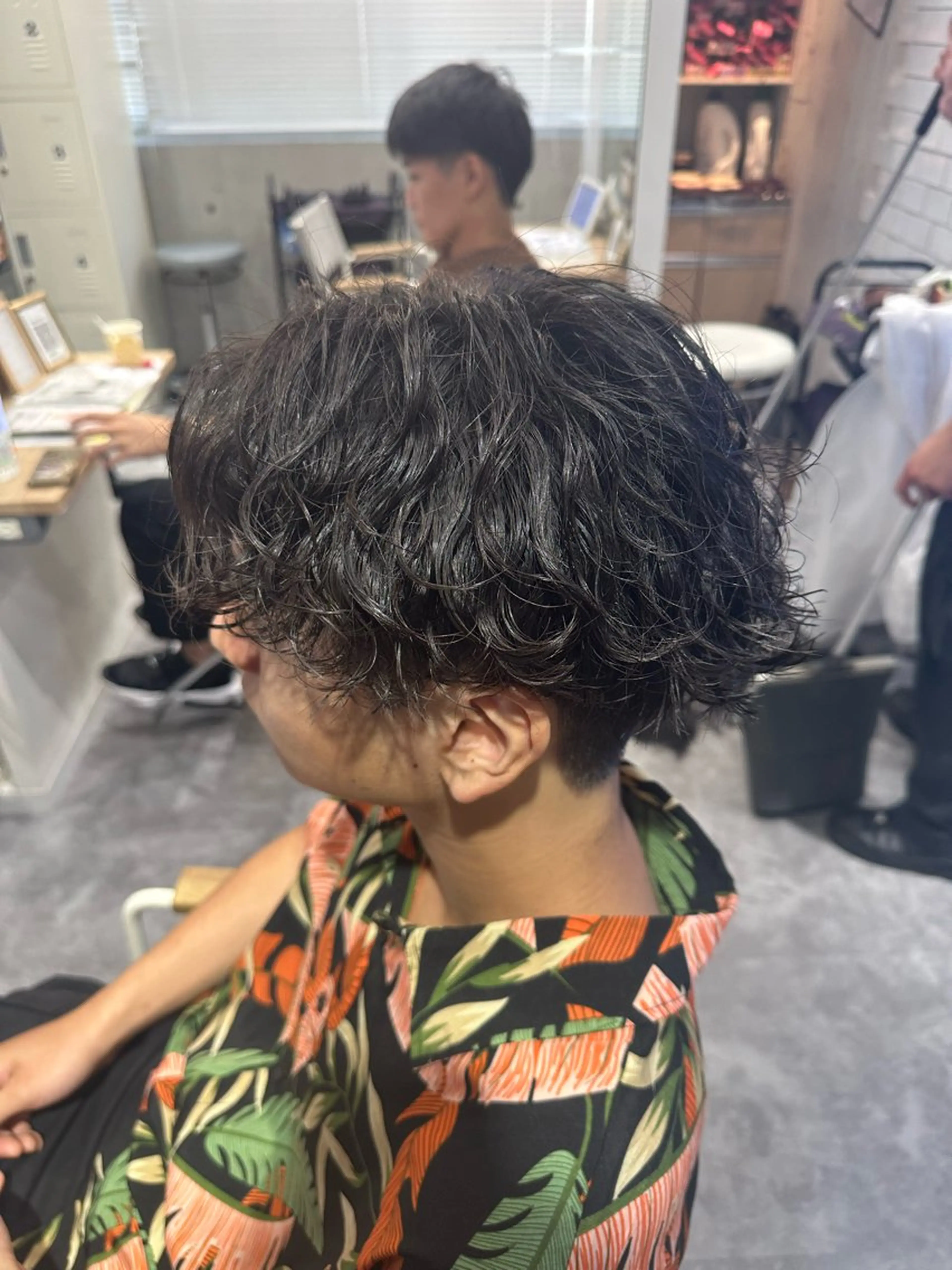 パーマ メンズ 波巻きパーマ カット パーマ トリートメント 💎メンズカット ／フェザー／細野💎のヘアスタイル