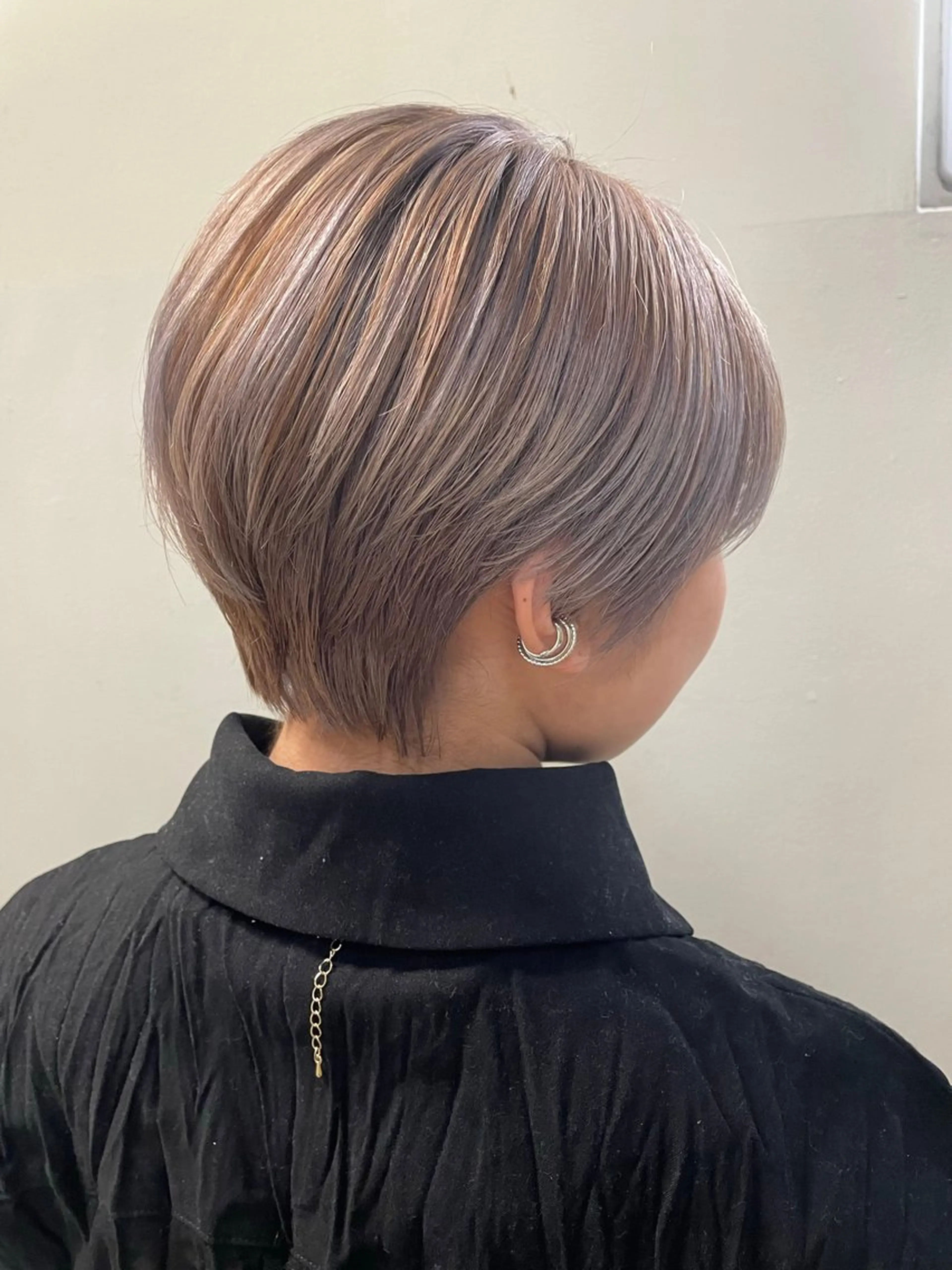 ショート 中村 碧のヘアスタイル